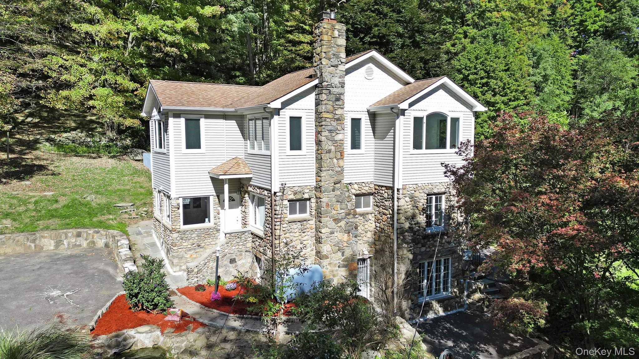 3811 Wood Street – For Sale photo 2