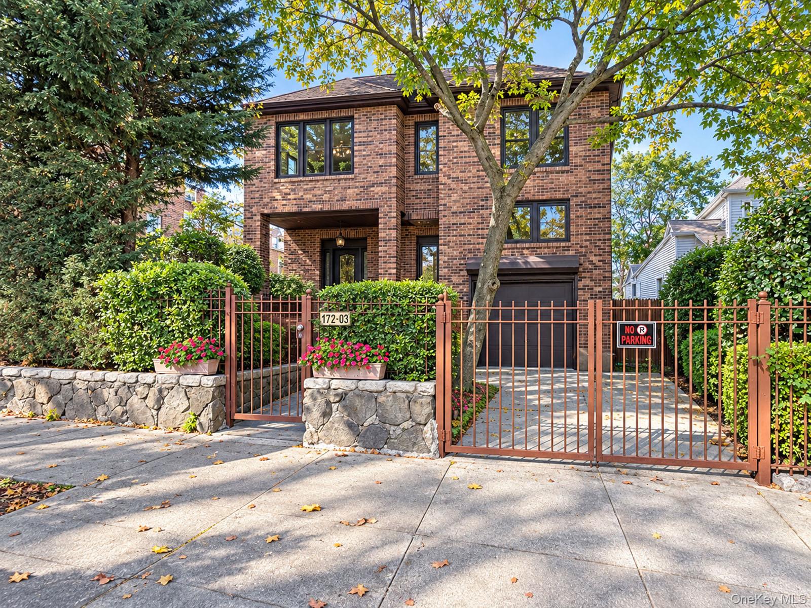 172-03 35 Avenue – For Sale photo 2