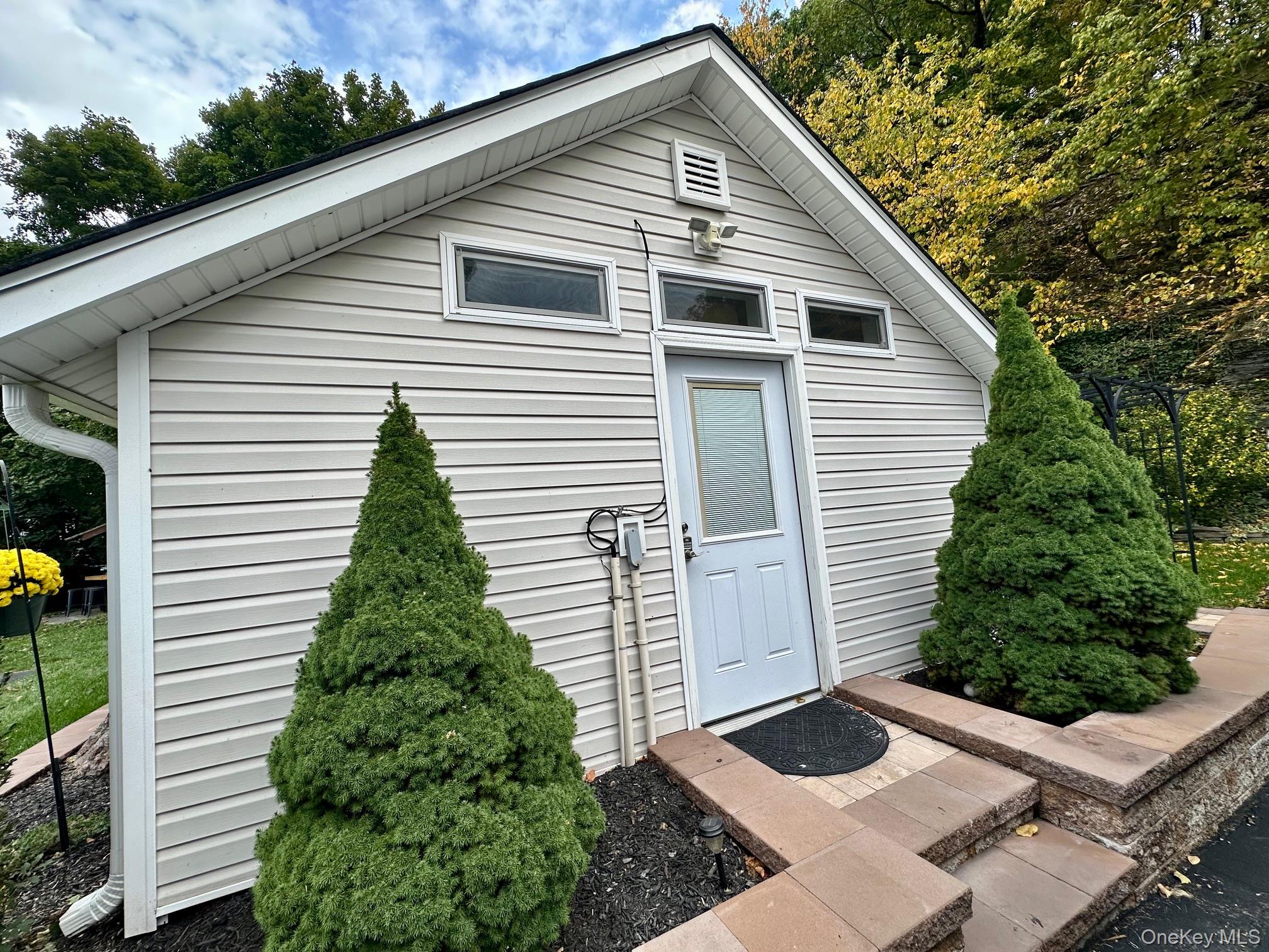 38 Glenmere Avenue, Unit Unit B photo 13