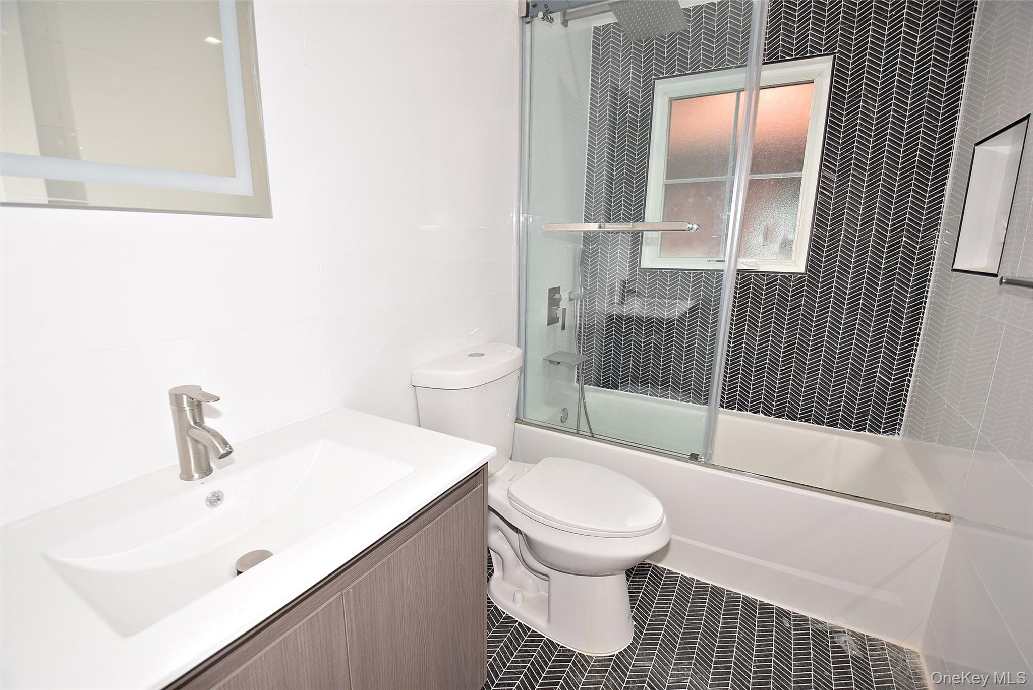 38-36 215st, Unit 2 Fl photo 10