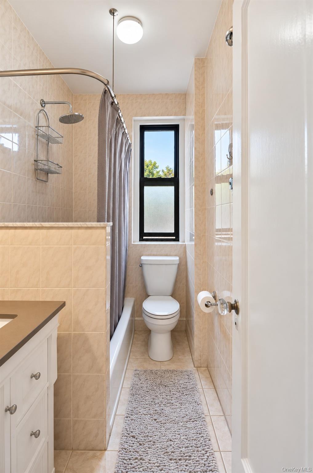 31 Pondfield Road West, Unit 51 photo 9