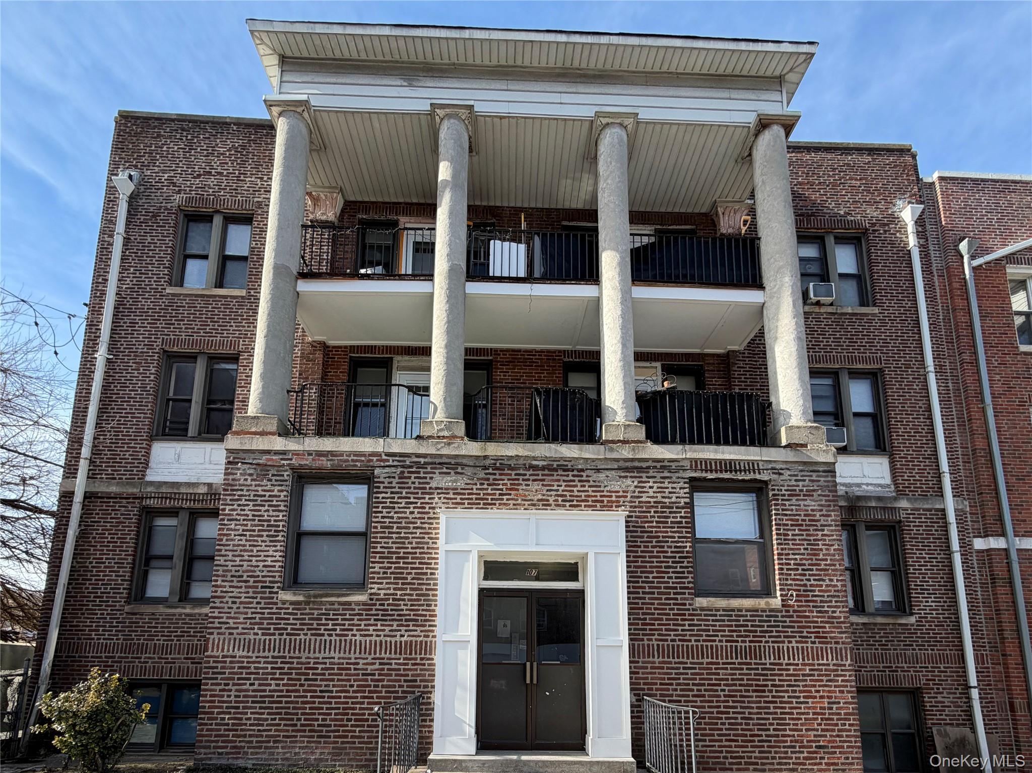 107 Tibbetts Road, Unit 2A
