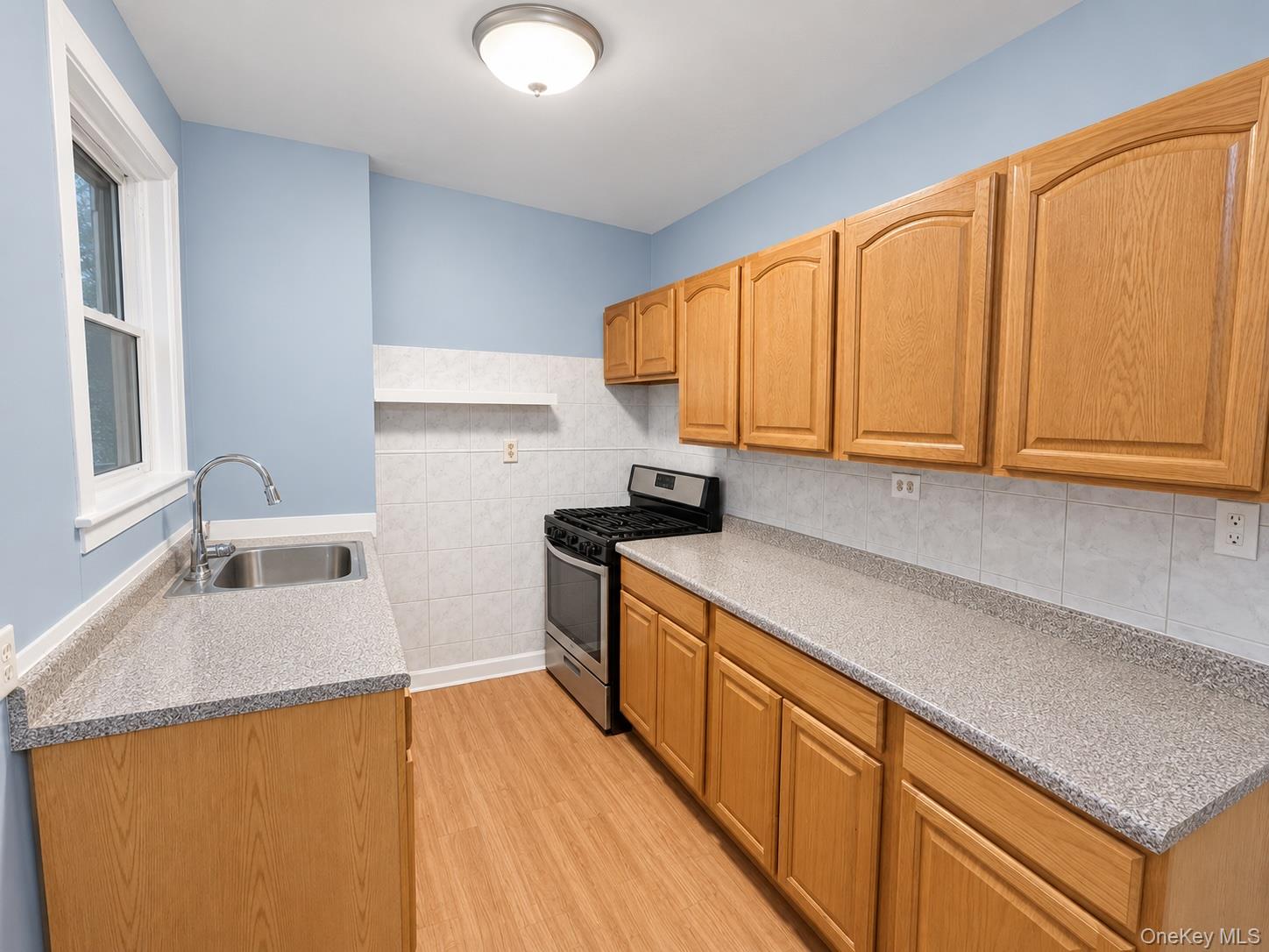 107 Tibbetts Road, Unit 2A photo 3