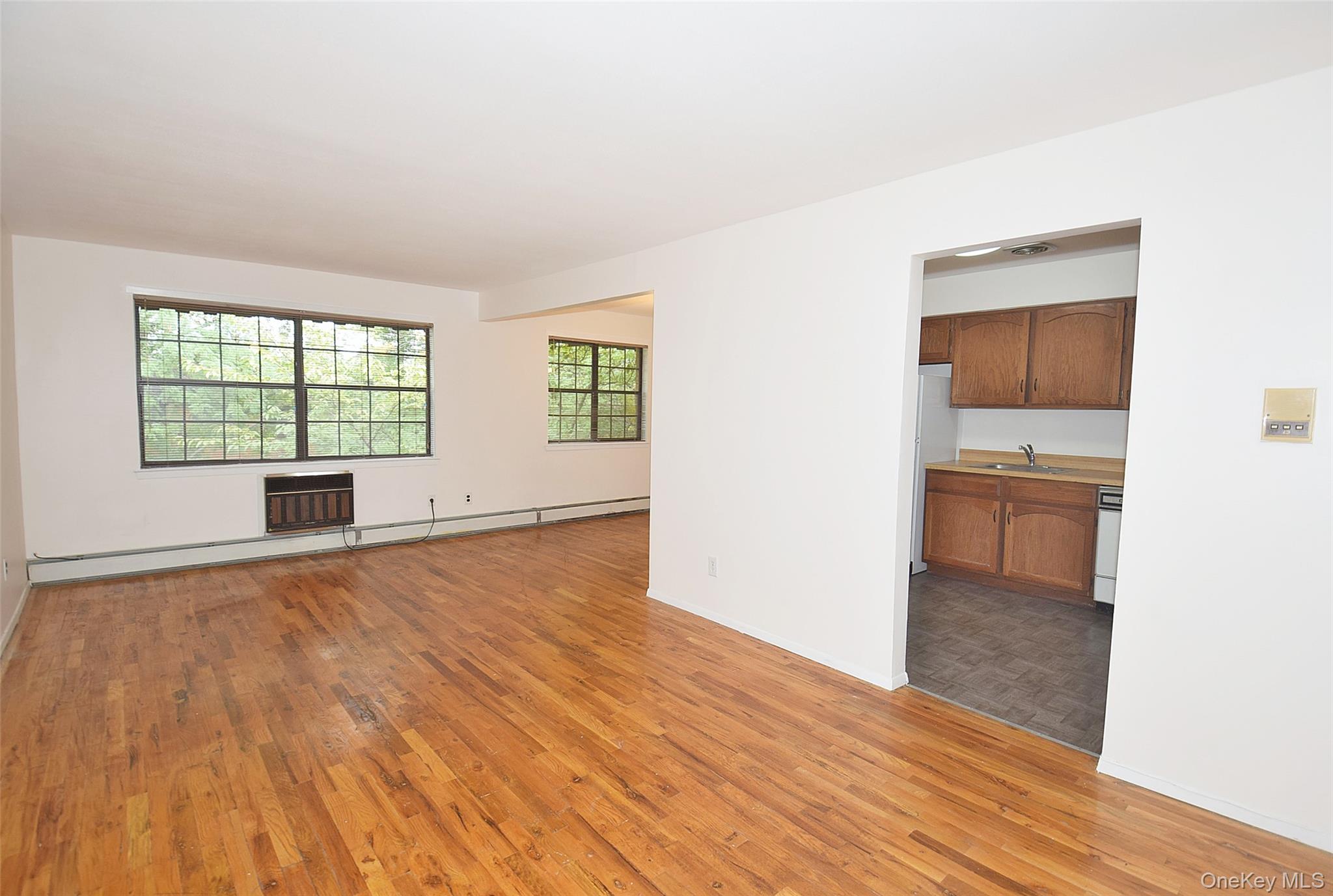 220-47 67 Ave – For Rent photo 5