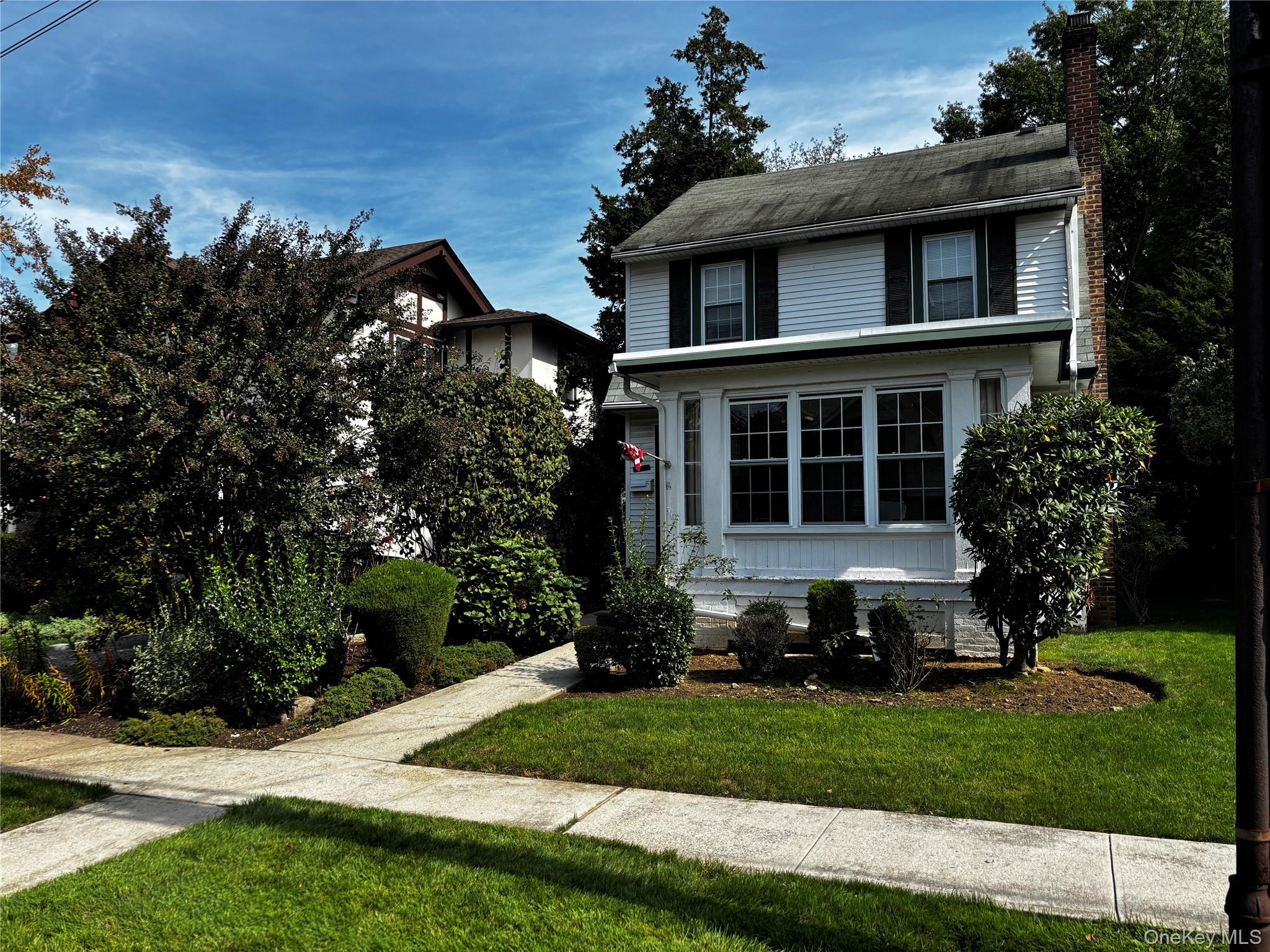 3317 212th Street – For Sale