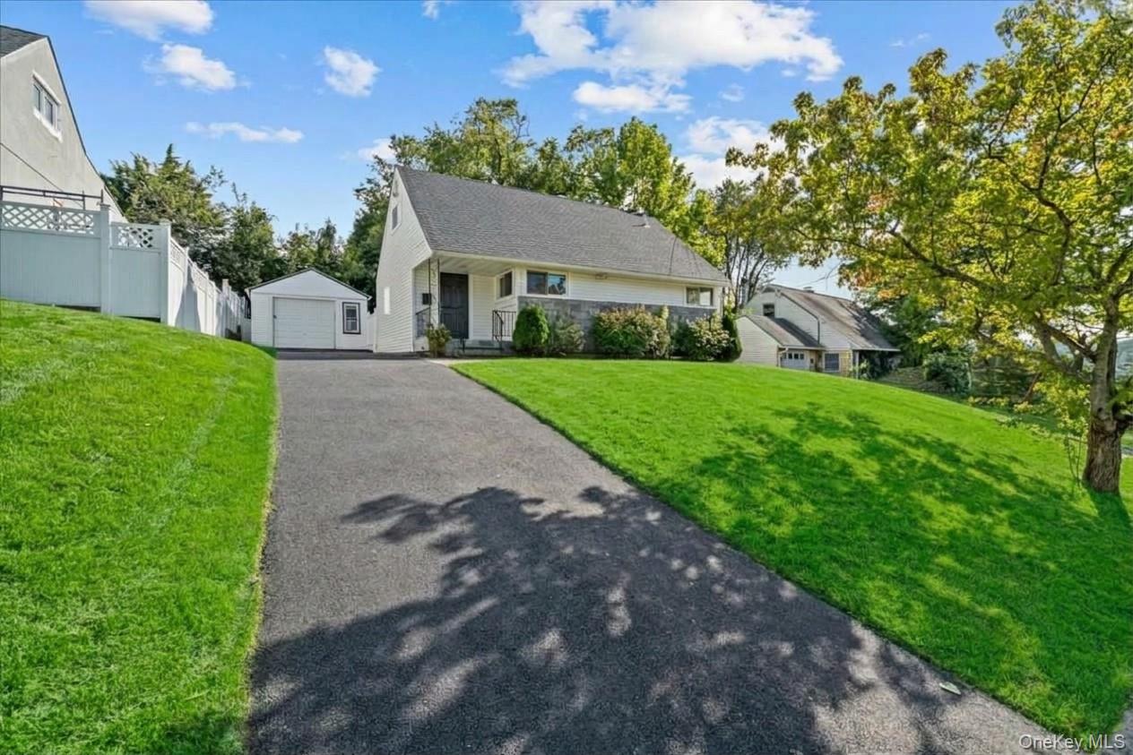40 Newkirk Road – For Sale photo 2