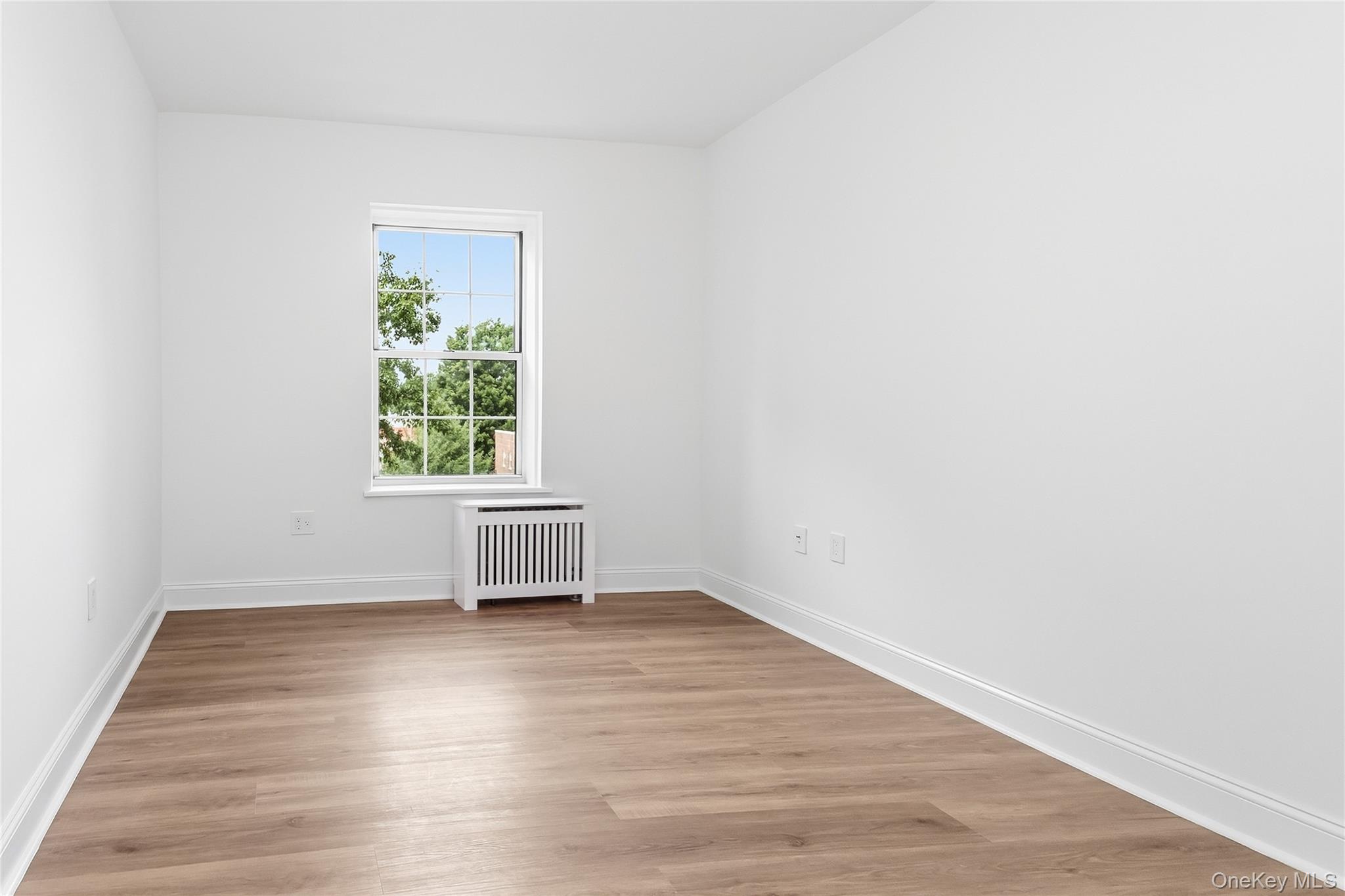 30-51 Hobart Street, Unit #4 photo 18