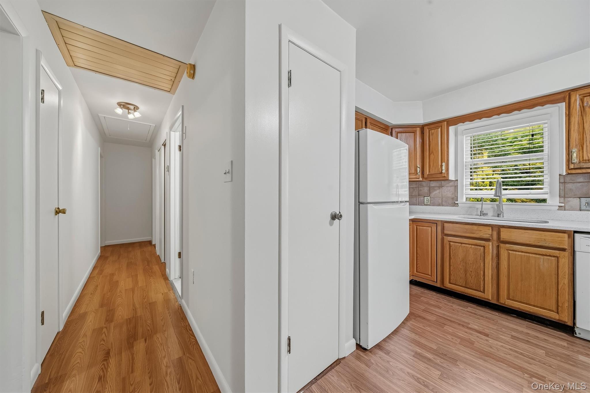 86 Main Street – For Sale photo 7
