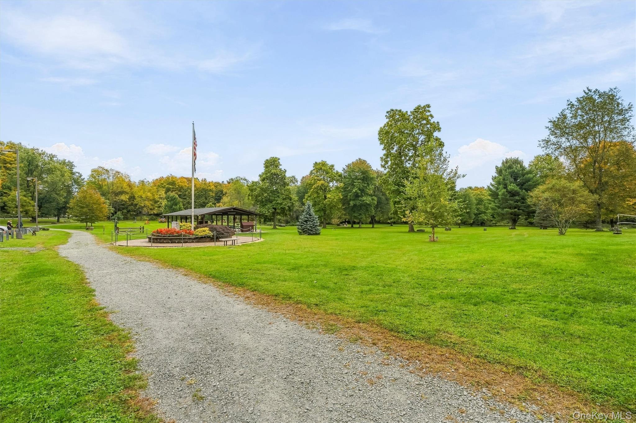 86 Main Street – For Sale photo 32