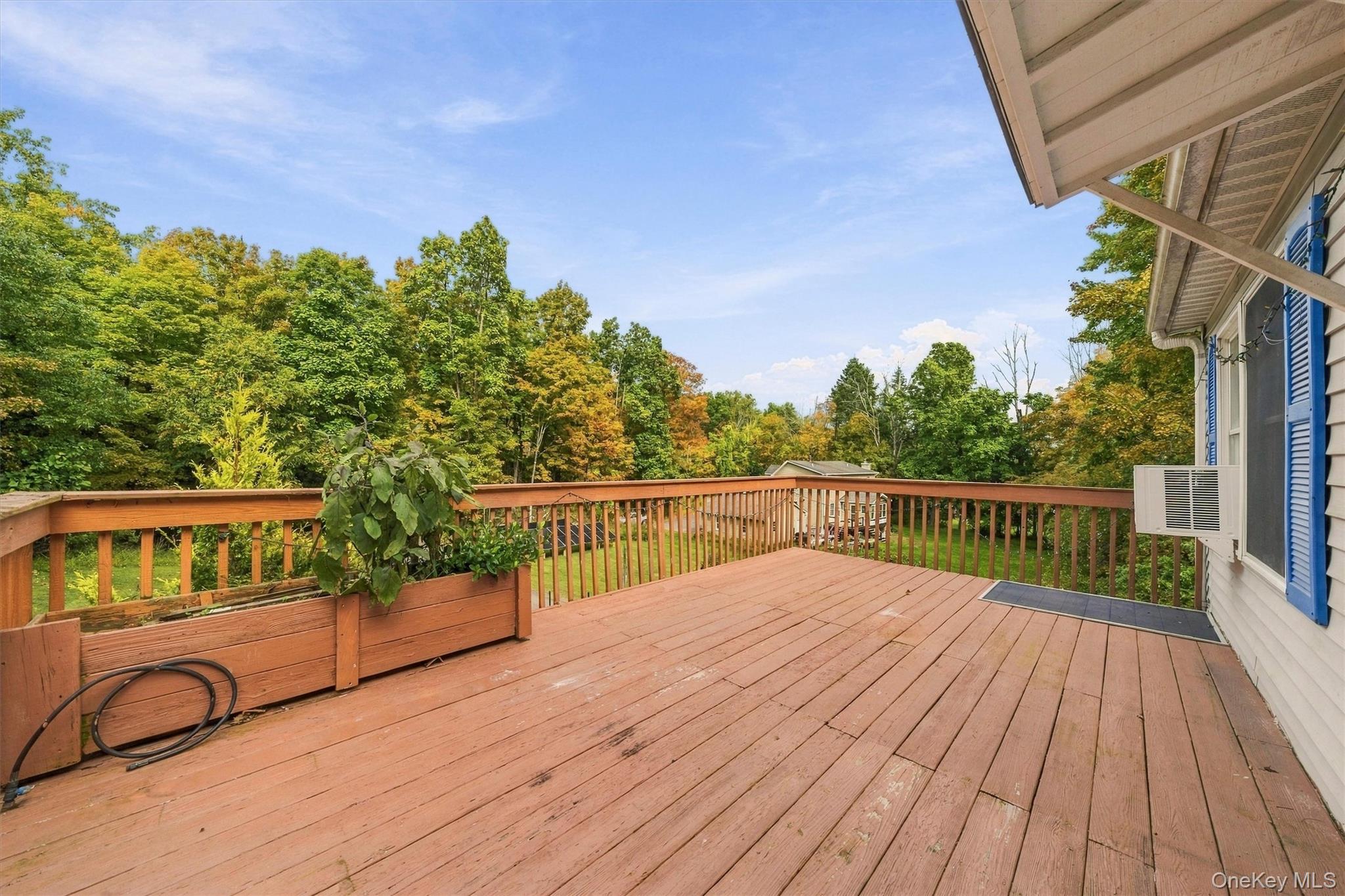 86 Main Street – For Sale photo 2