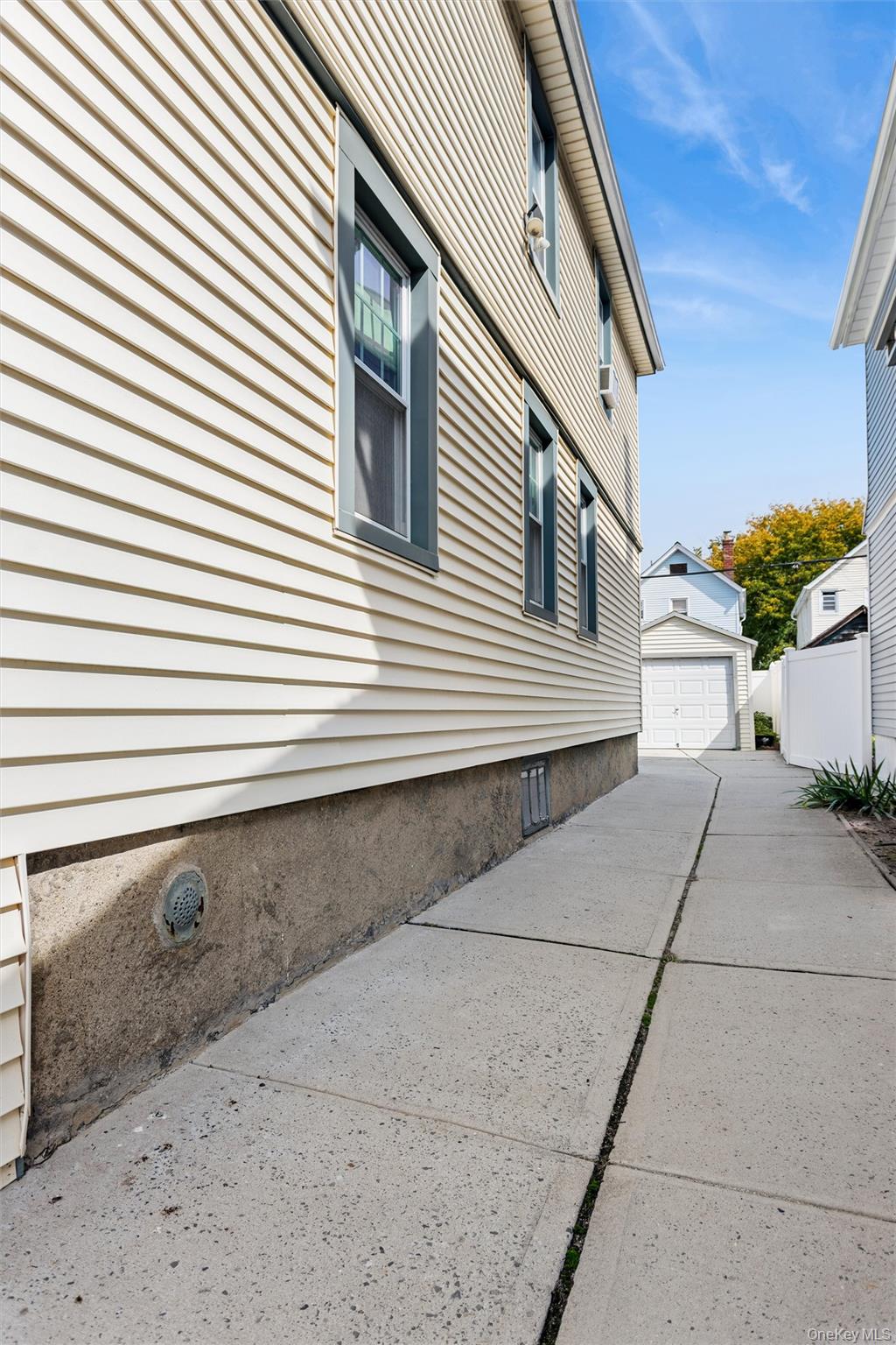 93-27 207th Street – For Sale photo 15