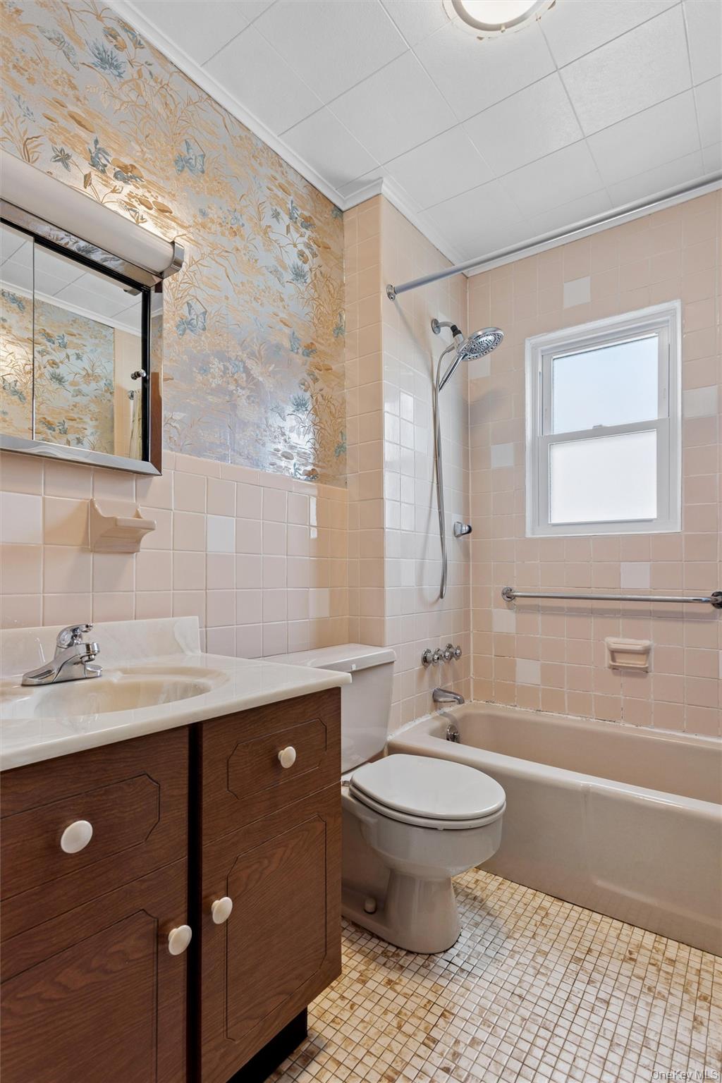 93-27 207th Street – For Sale photo 10