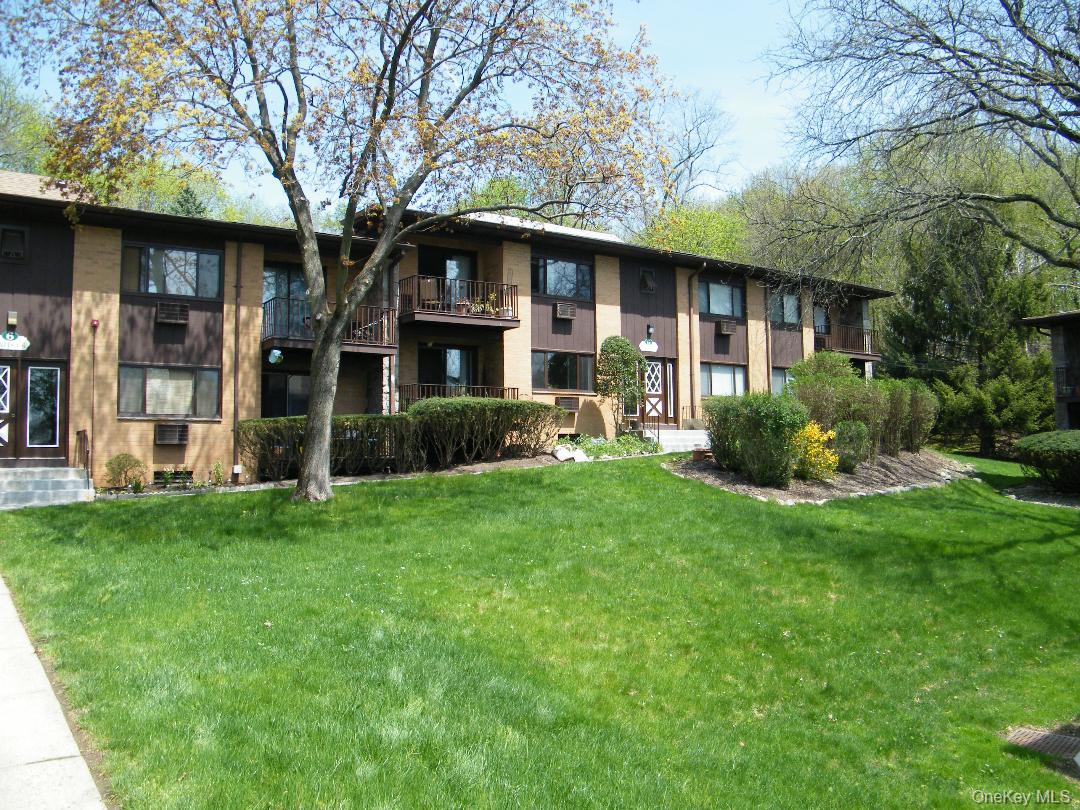 6 W. lawrence Park Drive, Unit 2 photo 5