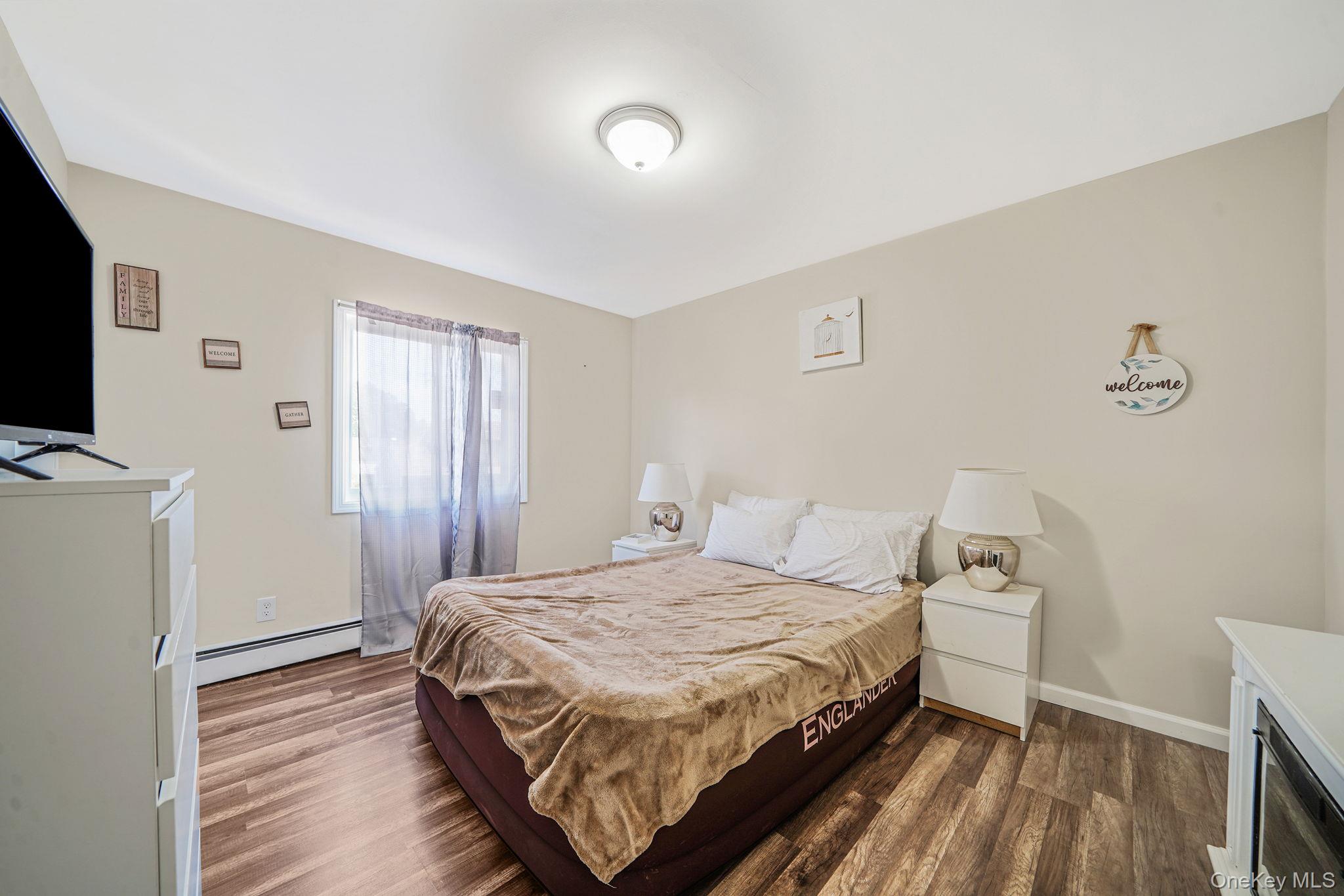 180 Branch Avenue – For Sale photo 18