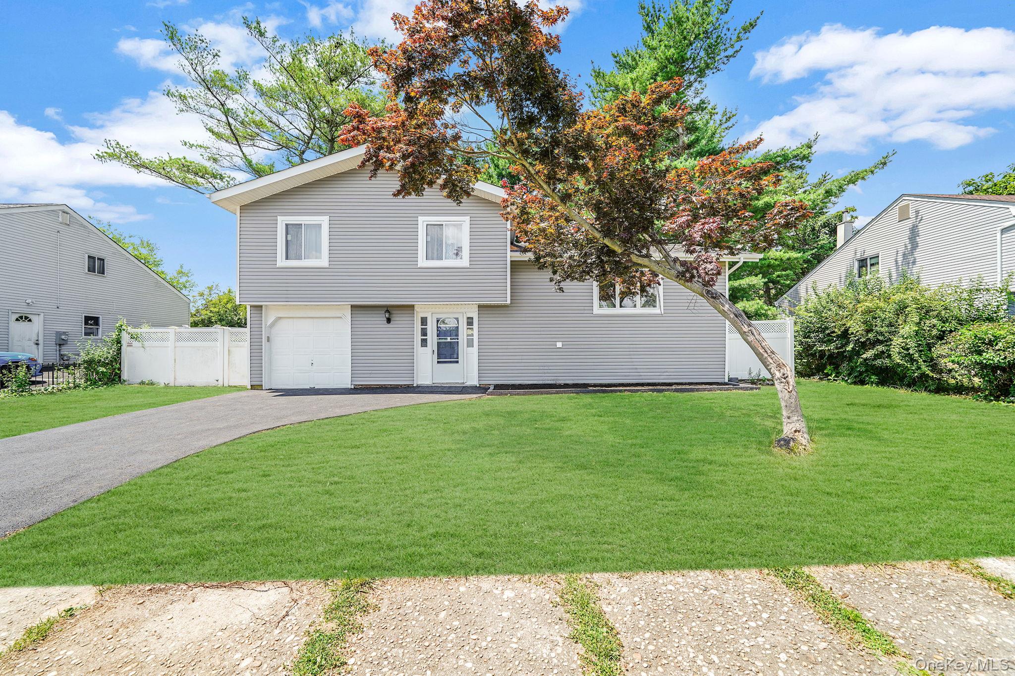 180 Branch Avenue – For Sale photo 2