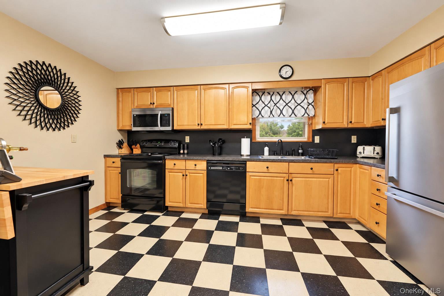 191 Hildreth Place – For Sale photo 19