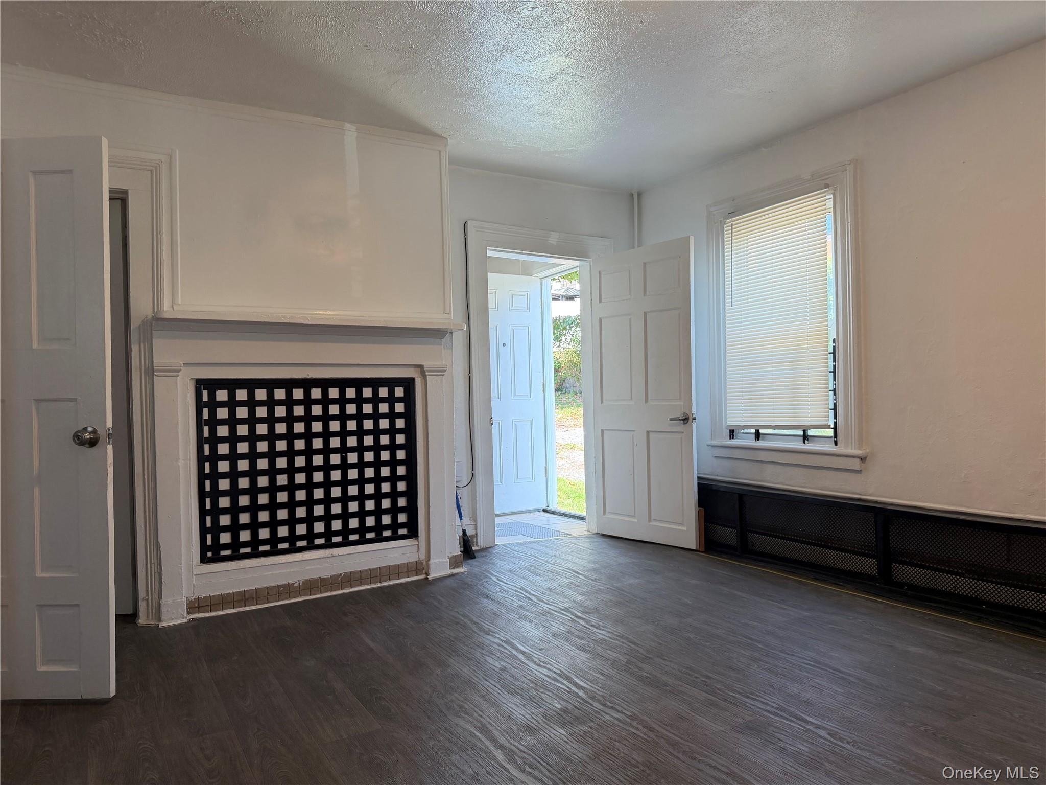 1036 Howard Street – For Rent photo 3
