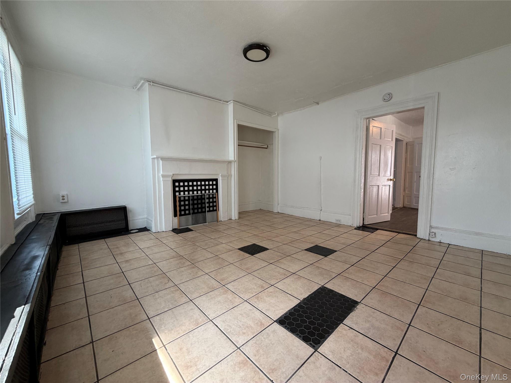 1036 Howard Street – For Rent photo 4