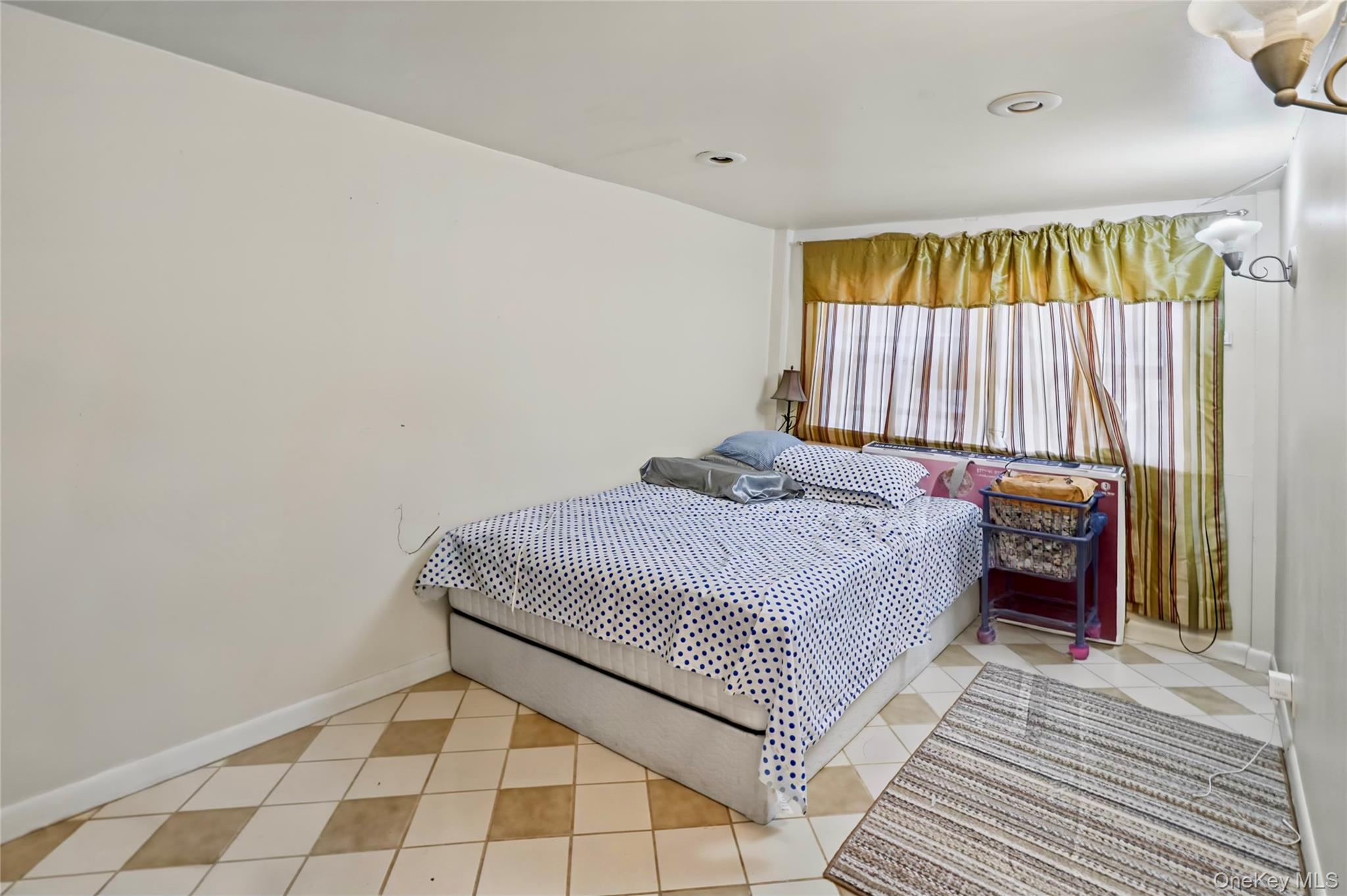 4826 63rd Street – For Sale photo 18