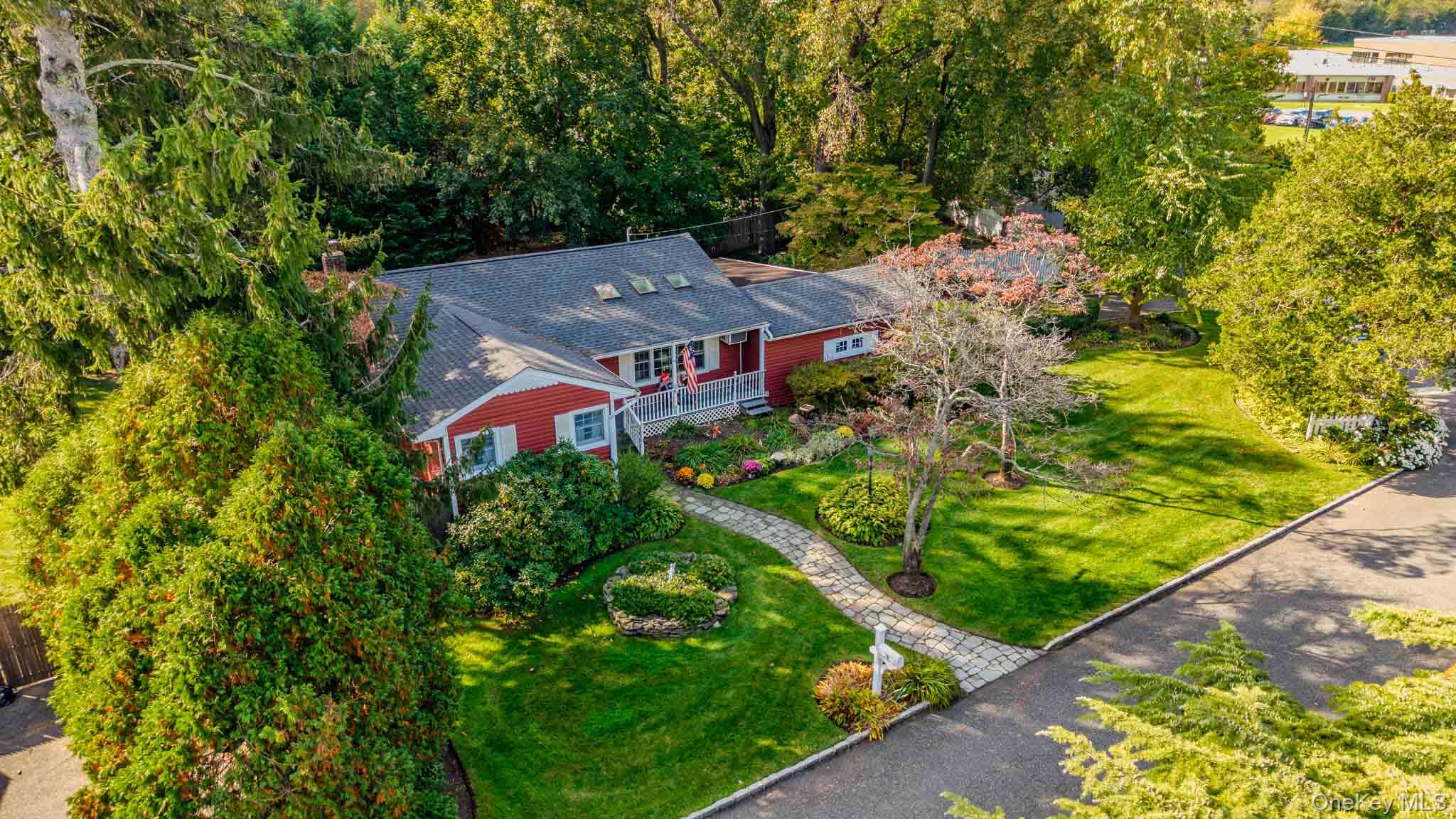 2 Charles Avenue – For Sale photo 23