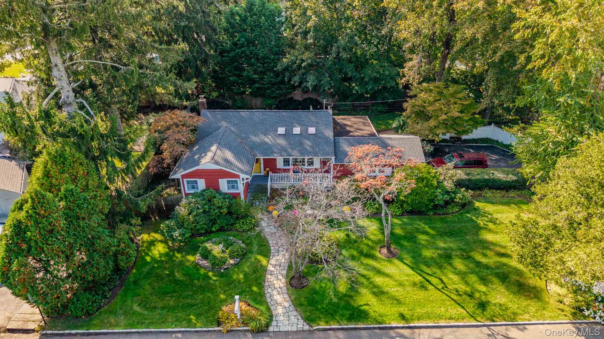 2 Charles Avenue – For Sale photo 24