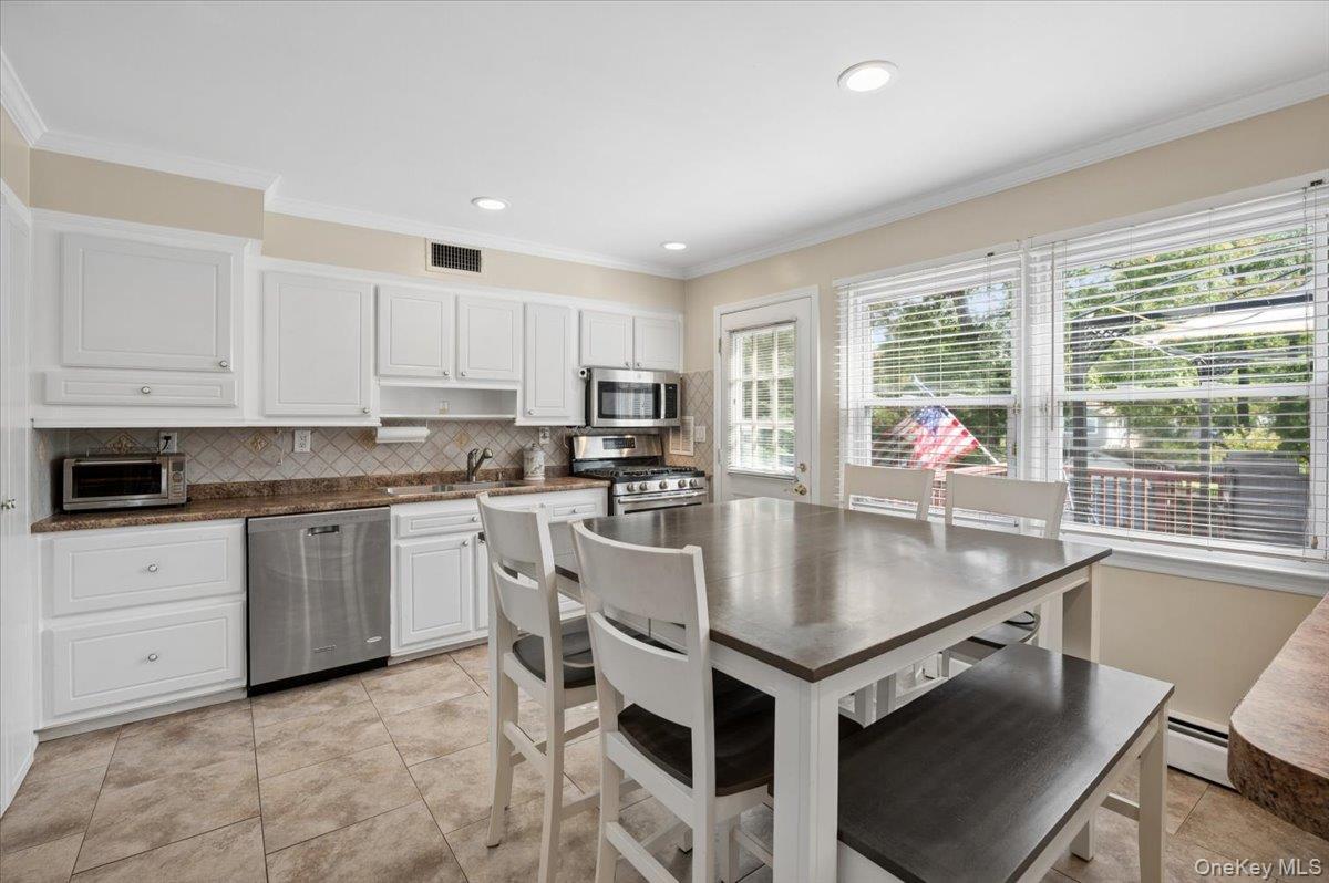 5 Cottonwood Court – For Sale photo 6