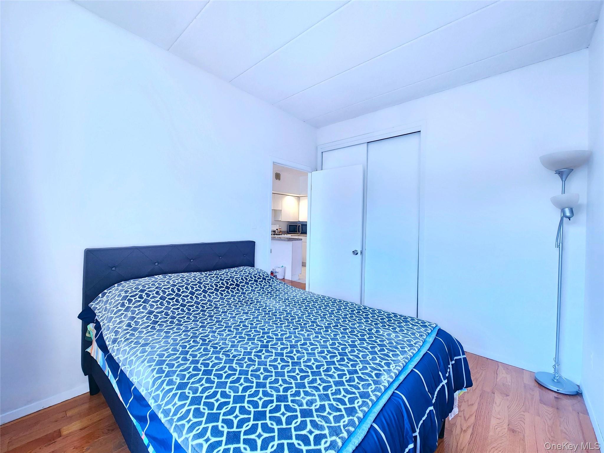 149-15 Barclay Avenue, Unit 3A photo 17