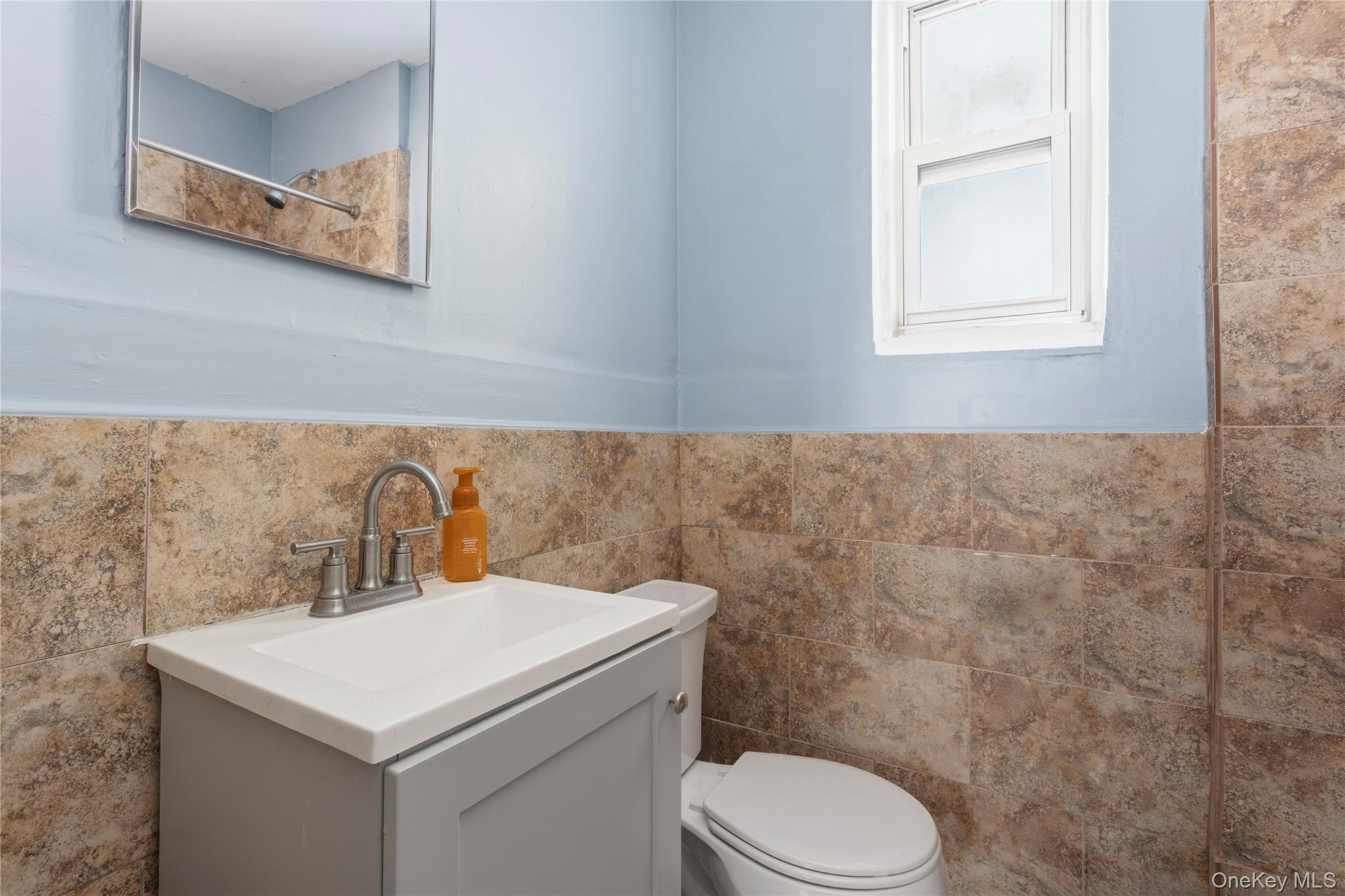 255-43 75th Avenue, Unit 2 photo 7