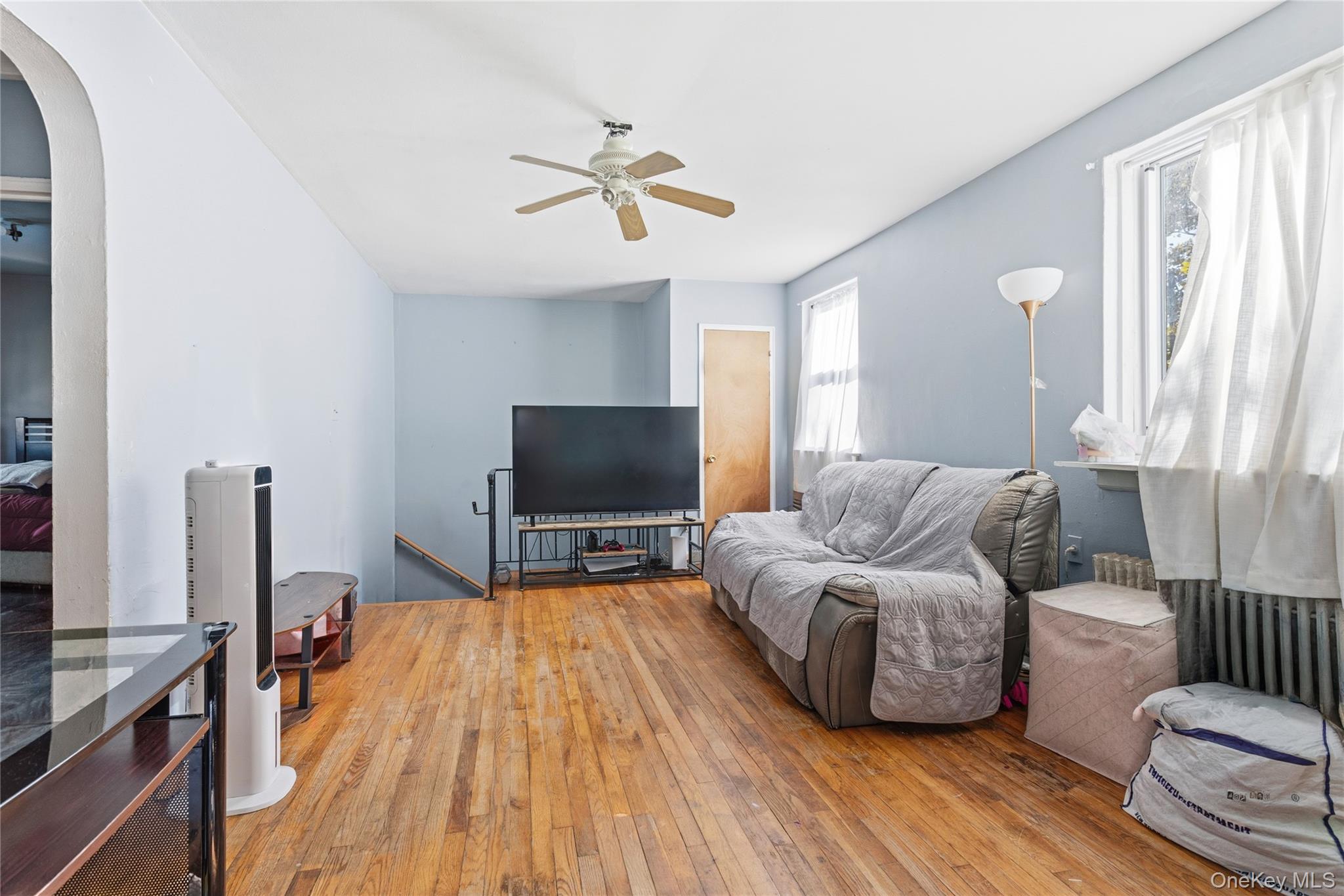 255-43 75th Avenue, Unit 2 photo 2