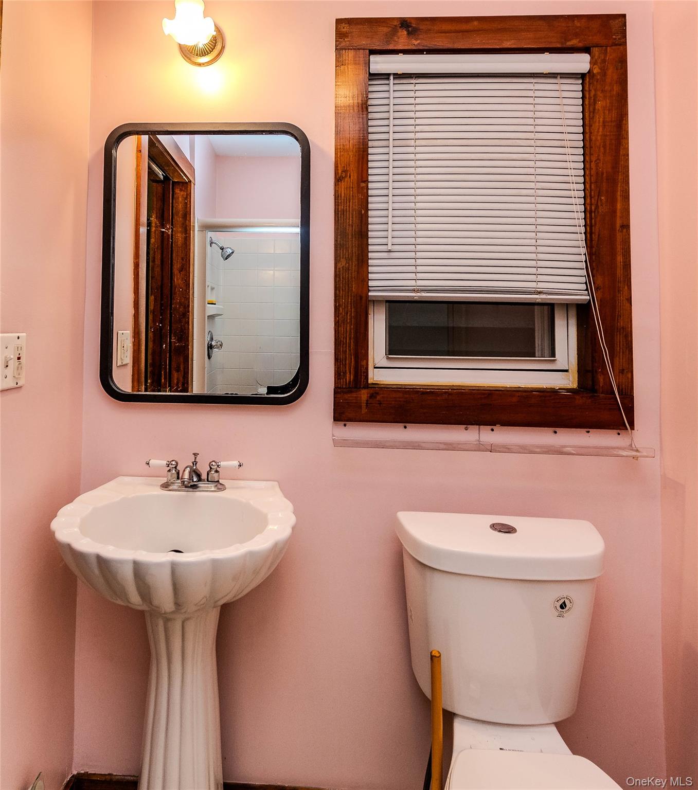 432 1st Street – For Sale photo 9