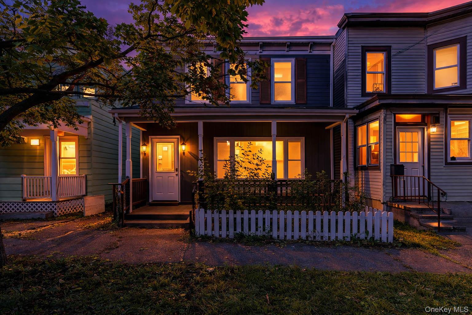 432 1st Street – For Sale