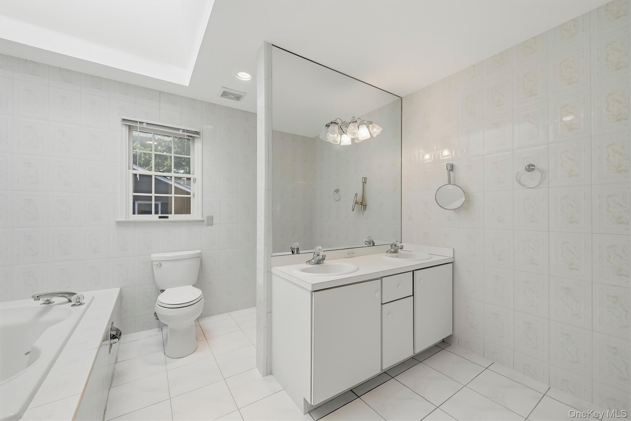 26 Washington Circle – For Sale photo 10