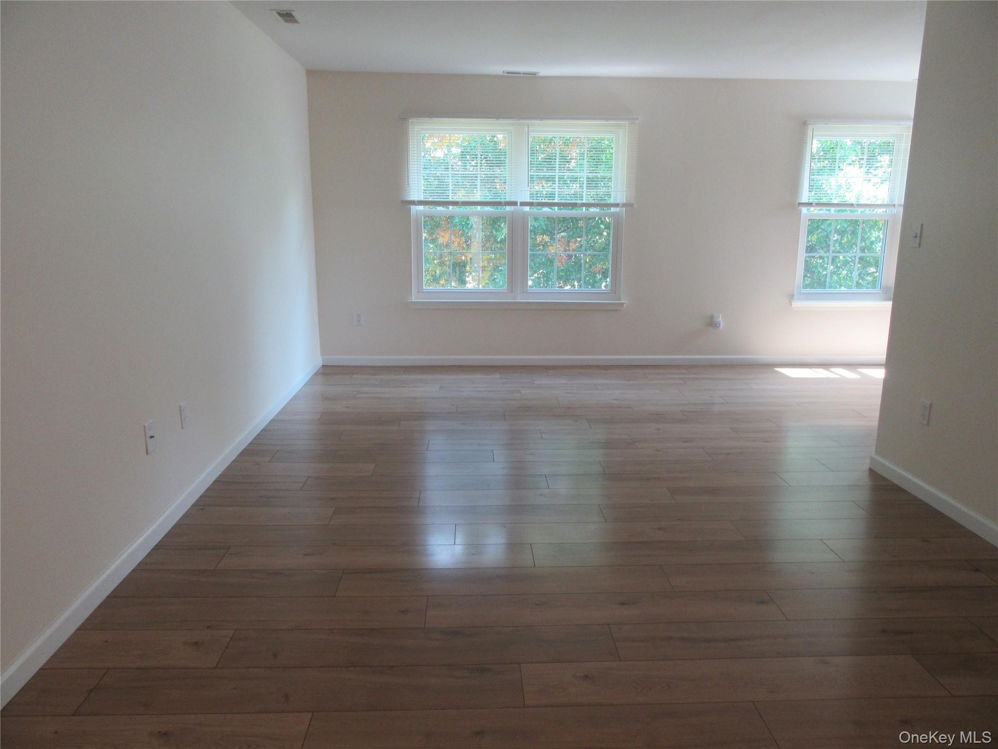 102 Cartwheel Court, Unit 22 photo 3