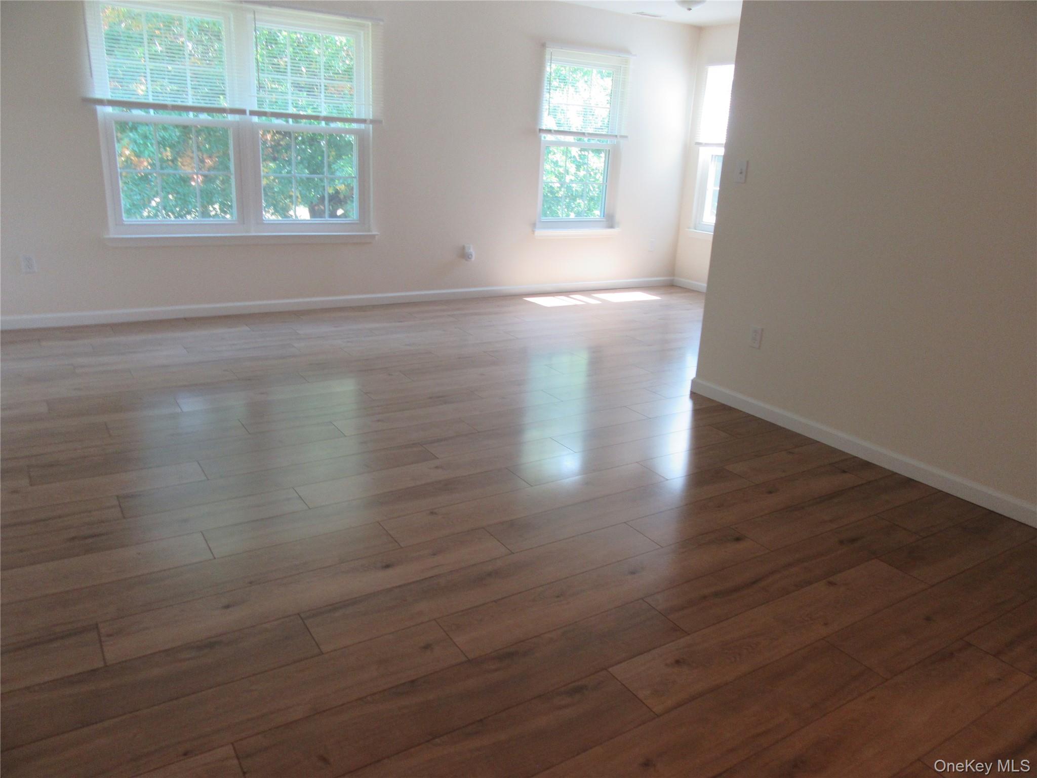 102 Cartwheel Court, Unit 22 photo 4
