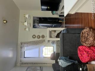 467 Wilson Avenue, Unit 4 photo 9