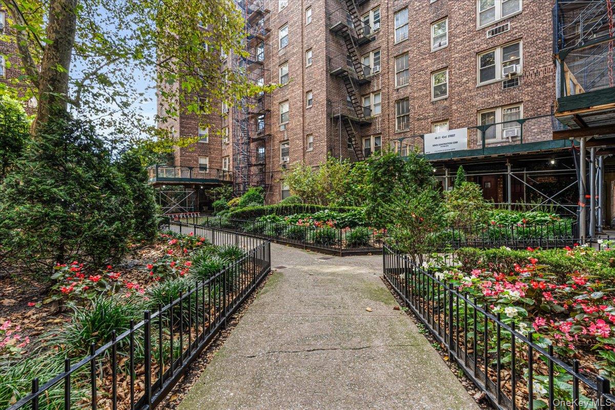 4820 44th Street, Unit 4C photo 17