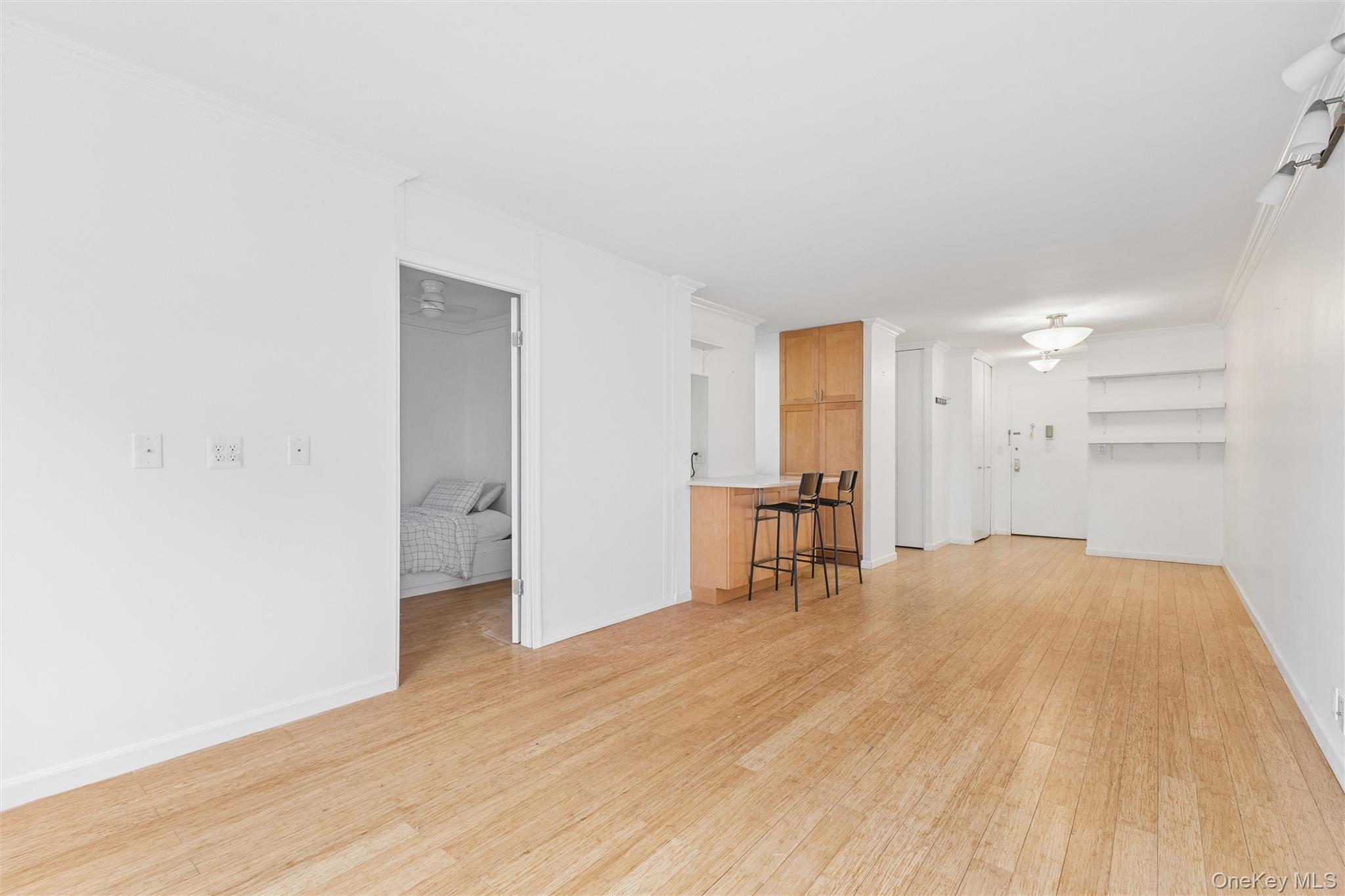 70-25 Yellowstone Boulevard, Unit 3X photo 10
