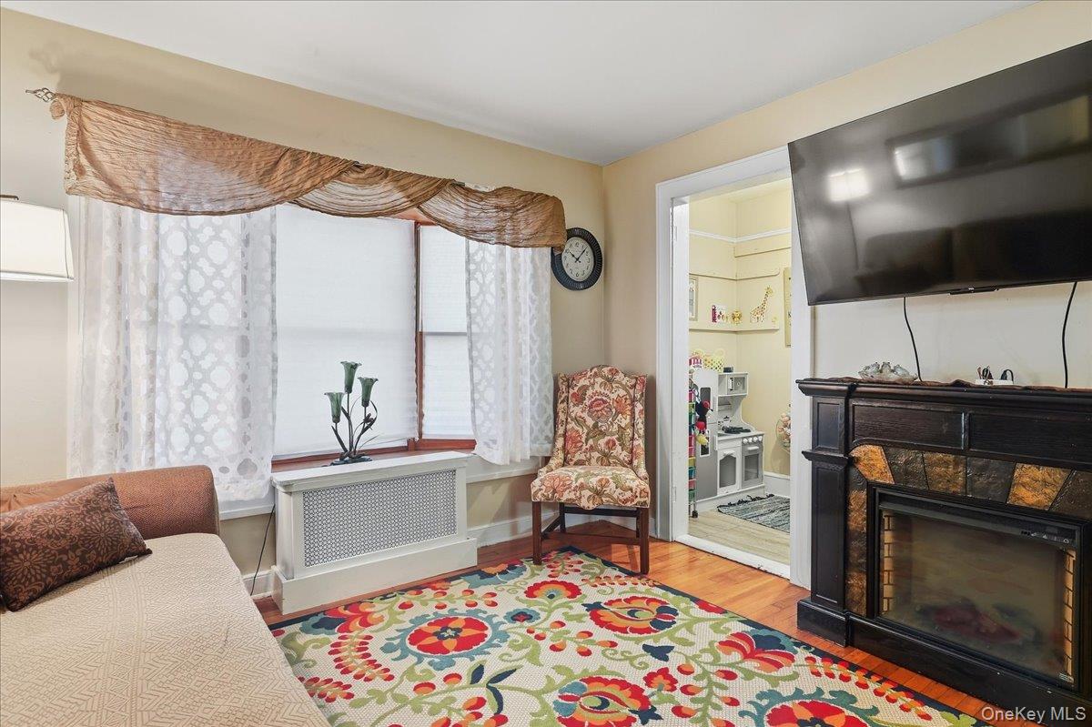 51 Columbia Street – For Sale photo 5