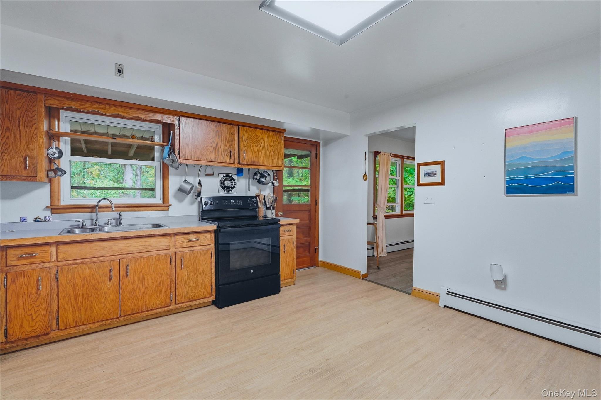 5 Stonehedge Avenue – For Sale photo 10