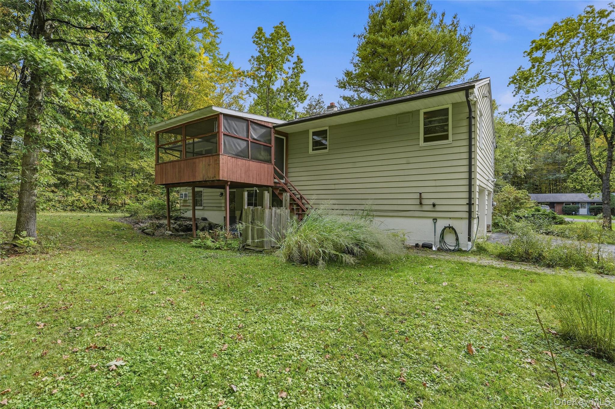 5 Stonehedge Avenue – For Sale photo 24