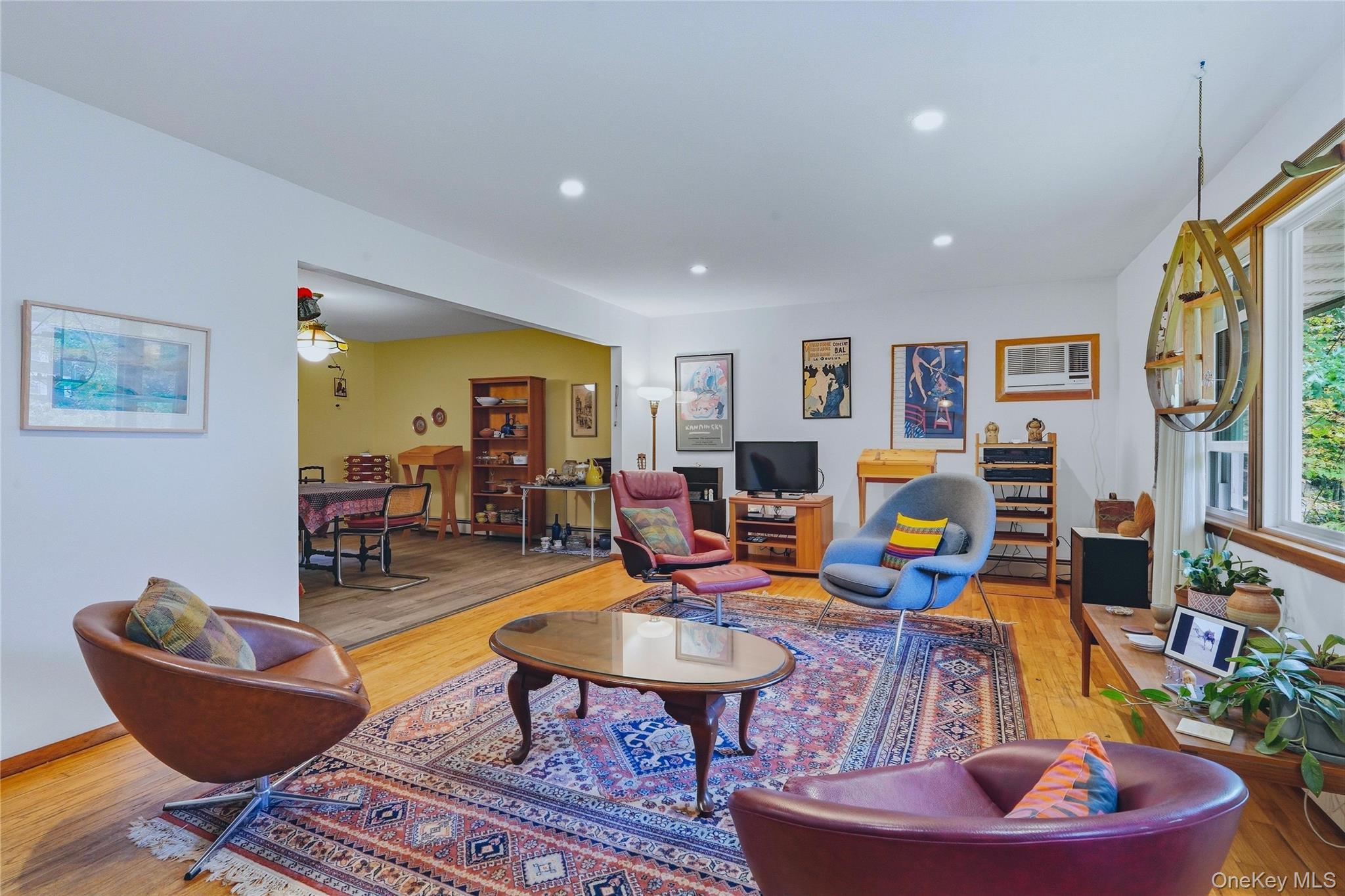 5 Stonehedge Avenue – For Sale photo 4