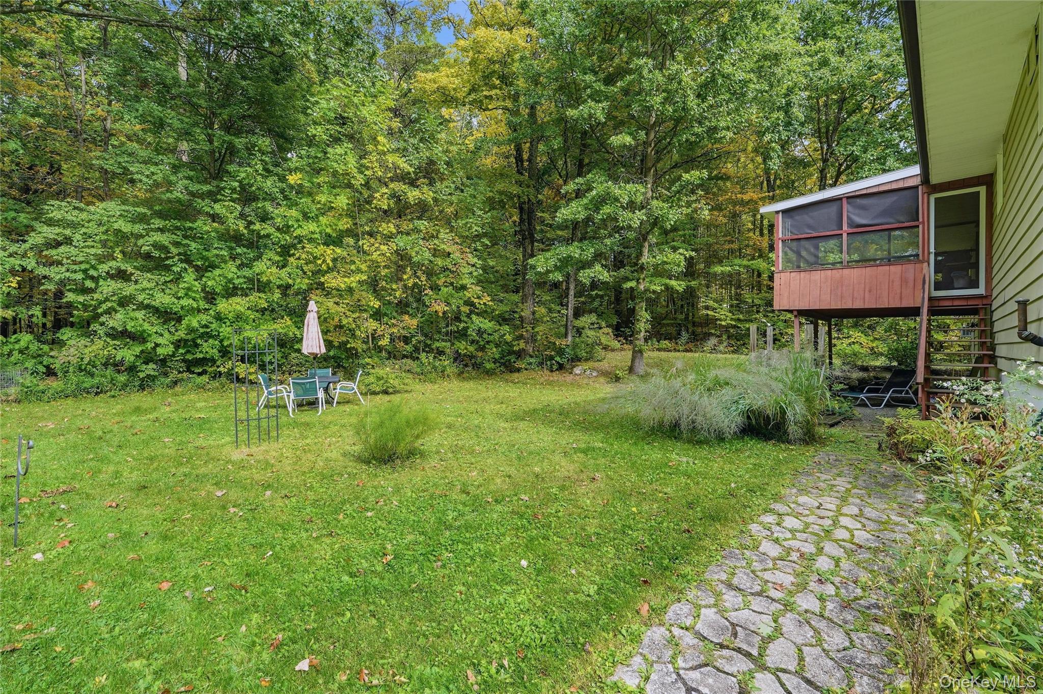 5 Stonehedge Avenue – For Sale photo 22