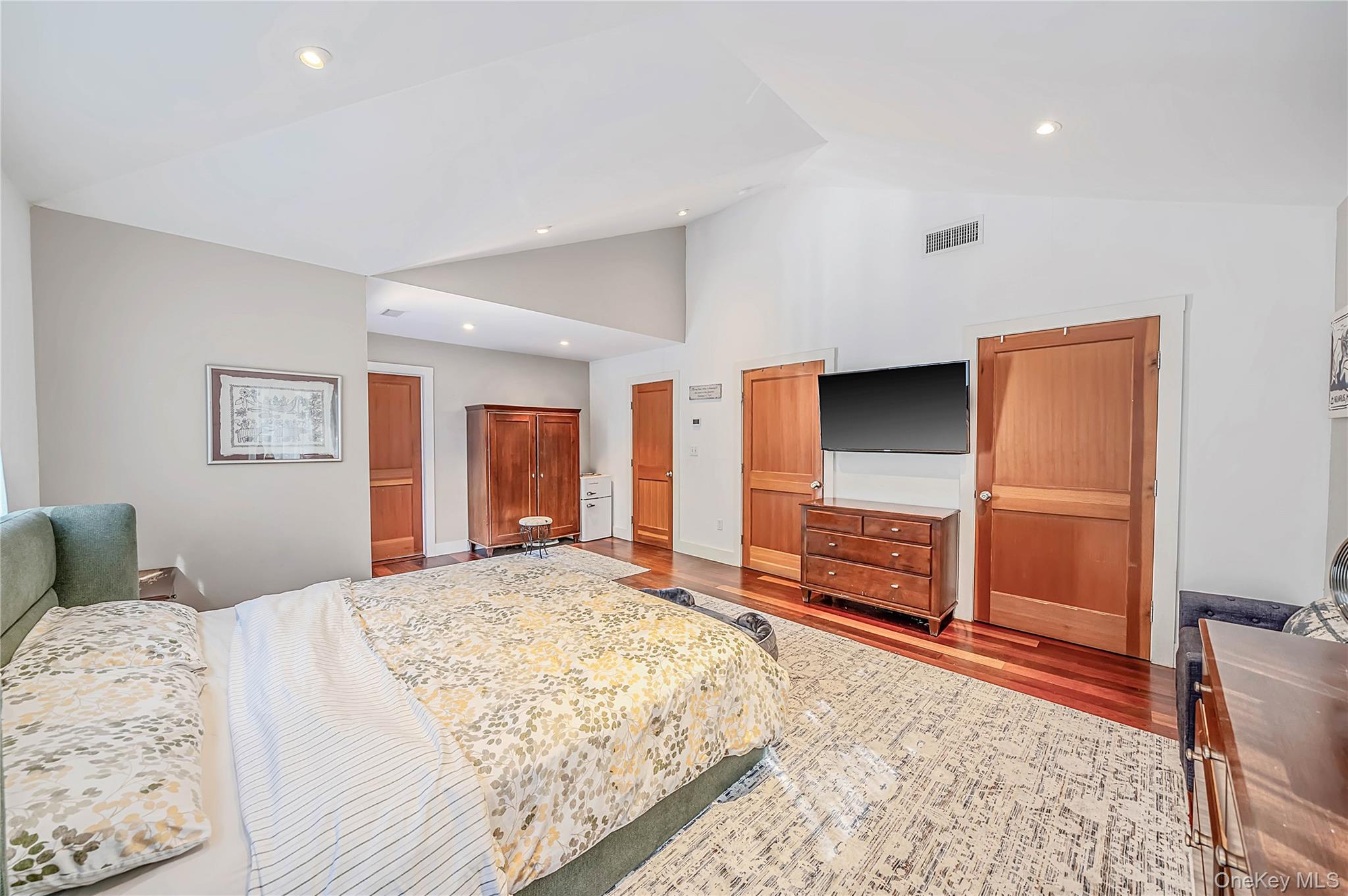 36 Circle Drive – For Sale photo 32