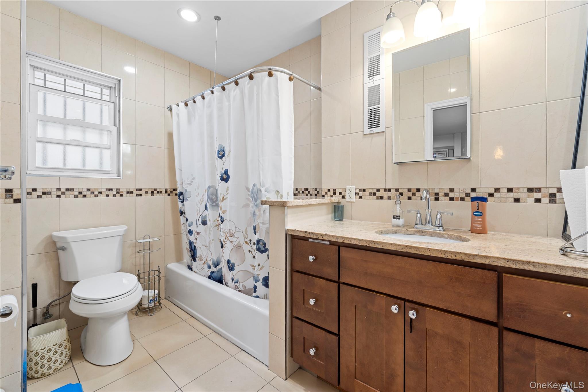 111-35 166 Street – For Sale photo 12
