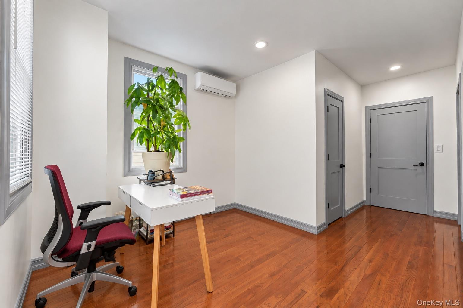 111-35 166 Street – For Sale photo 15