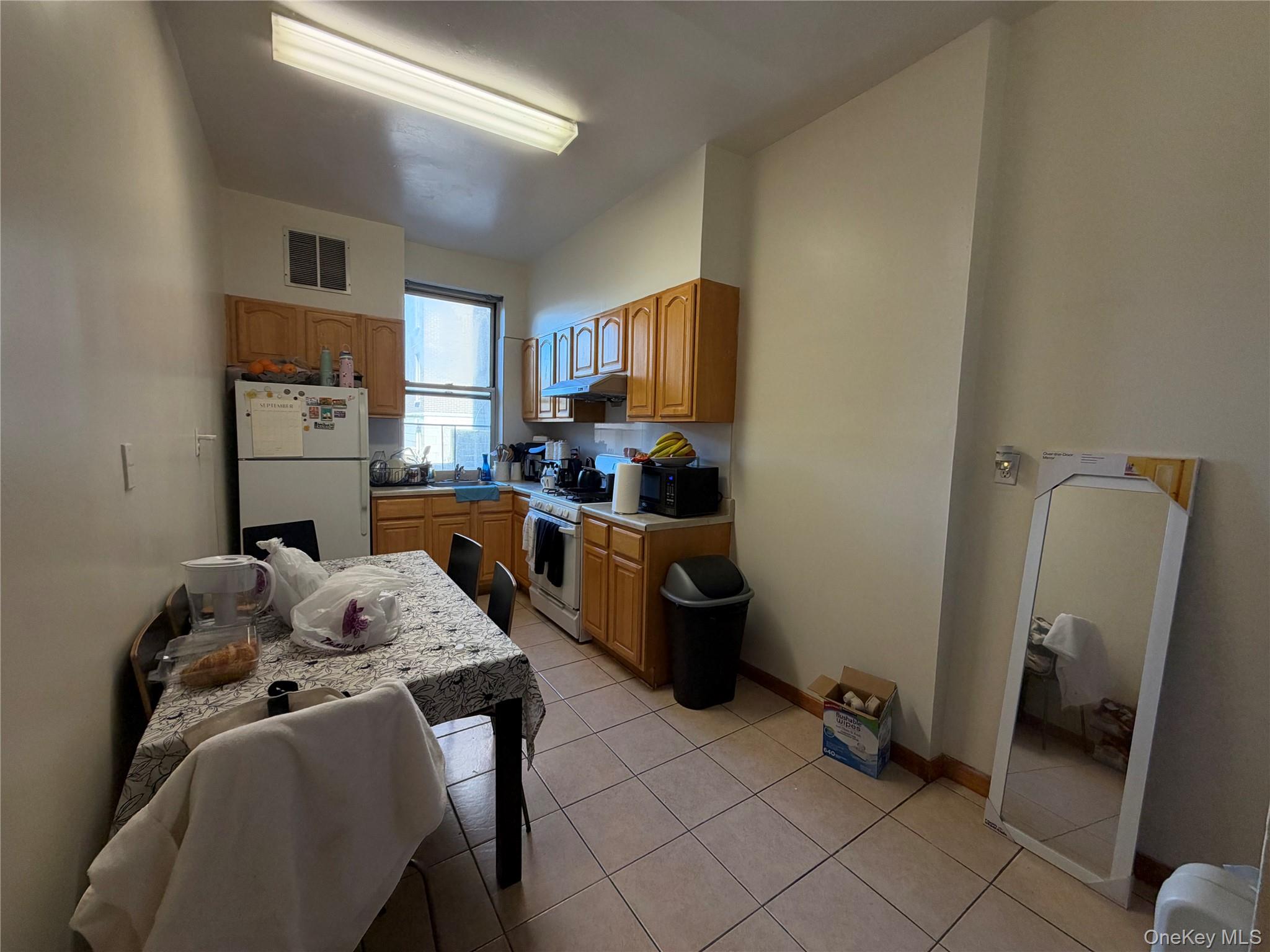 1833 27th Avenue – For Sale photo 7
