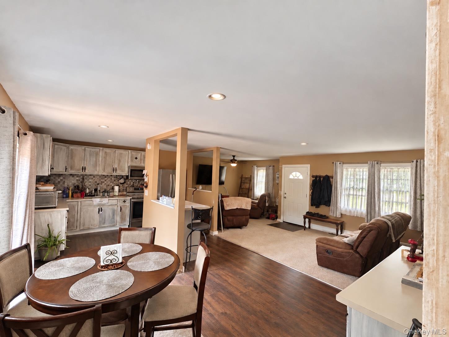 39 Orchid Road – For Sale photo 3