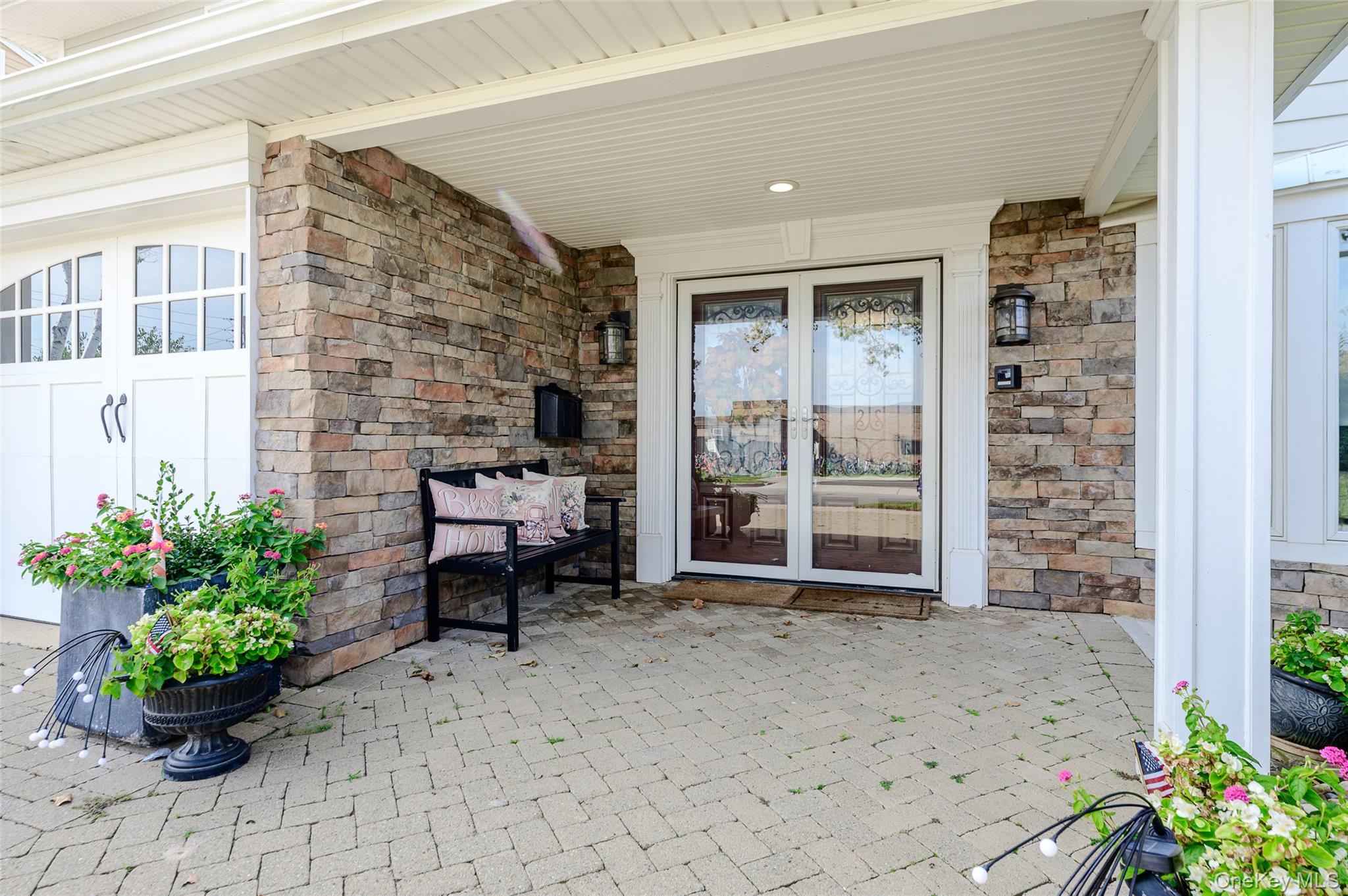 167 Lagoon Drive E – For Sale photo 4