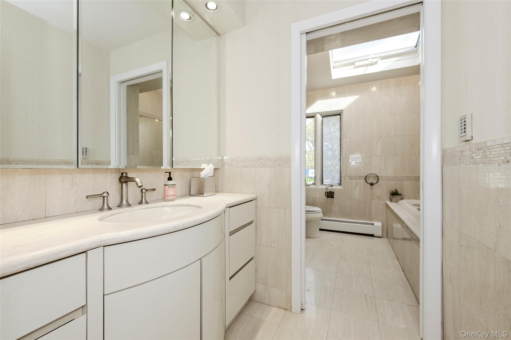 167 Lagoon Drive E – For Sale photo 31