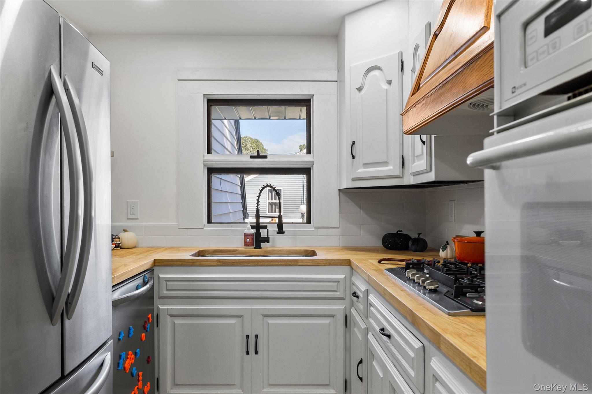 125 Carroll Avenue – For Sale photo 12